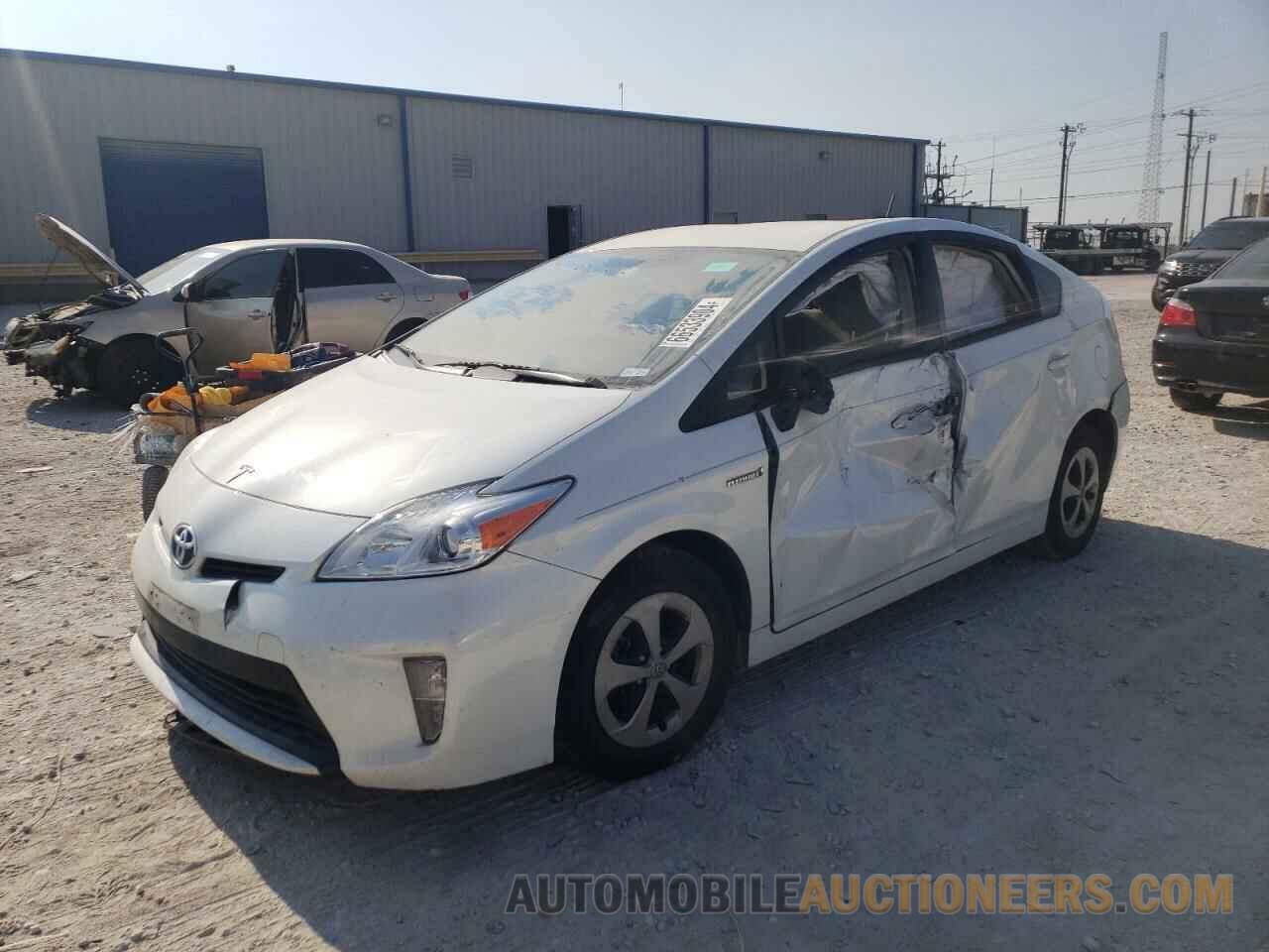 JTDKN3DU7F1876267 TOYOTA PRIUS 2015