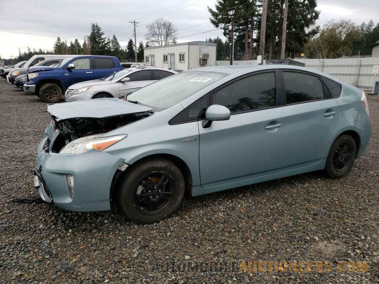 JTDKN3DU7F1876818 TOYOTA PRIUS 2015