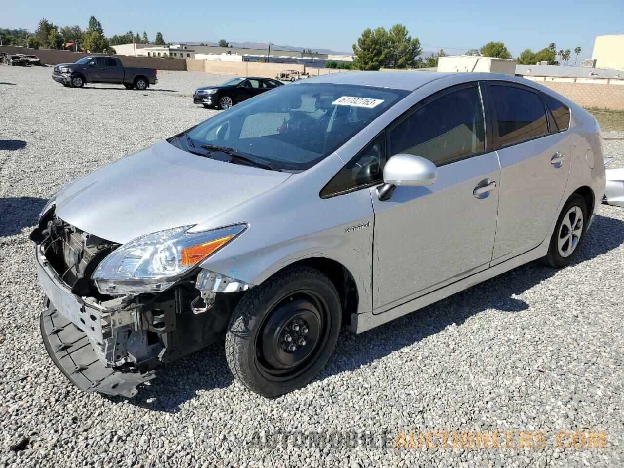 JTDKN3DU7F1884370 TOYOTA PRIUS 2015