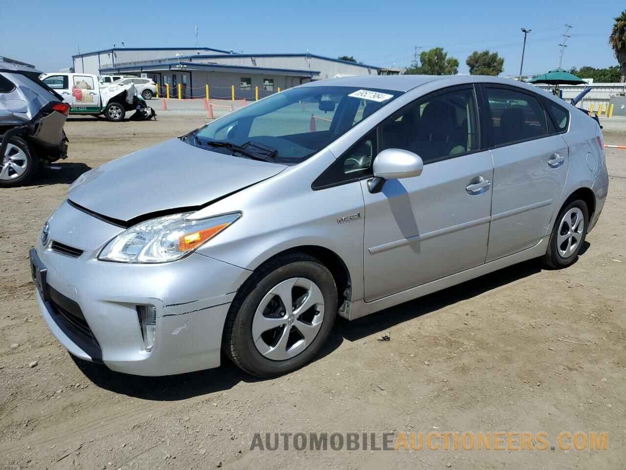 JTDKN3DU7F1891805 TOYOTA PRIUS 2015