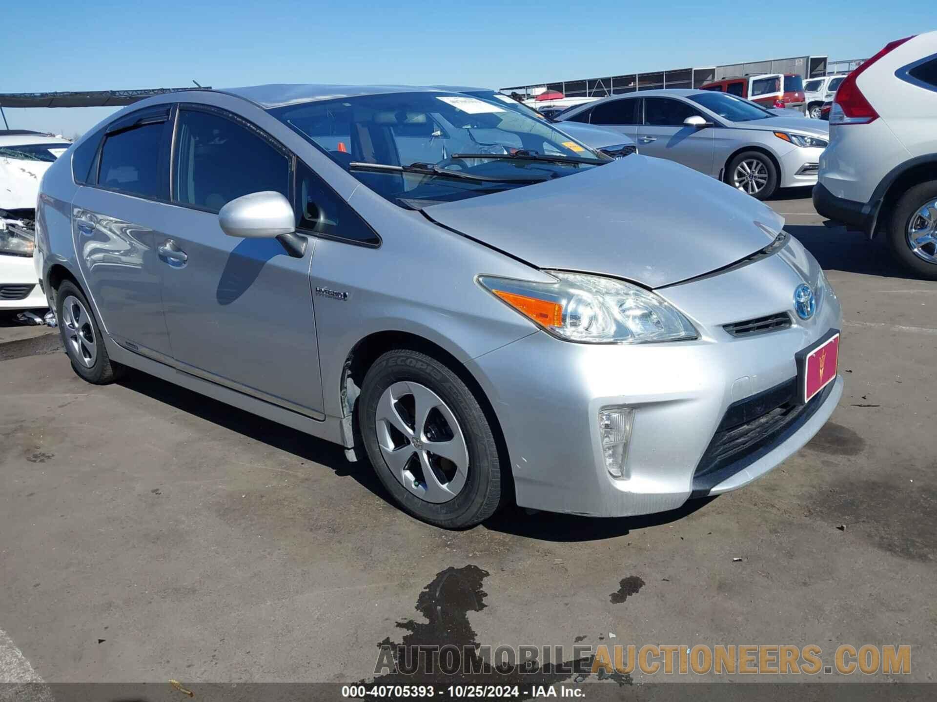 JTDKN3DU7F1898270 TOYOTA PRIUS 2015