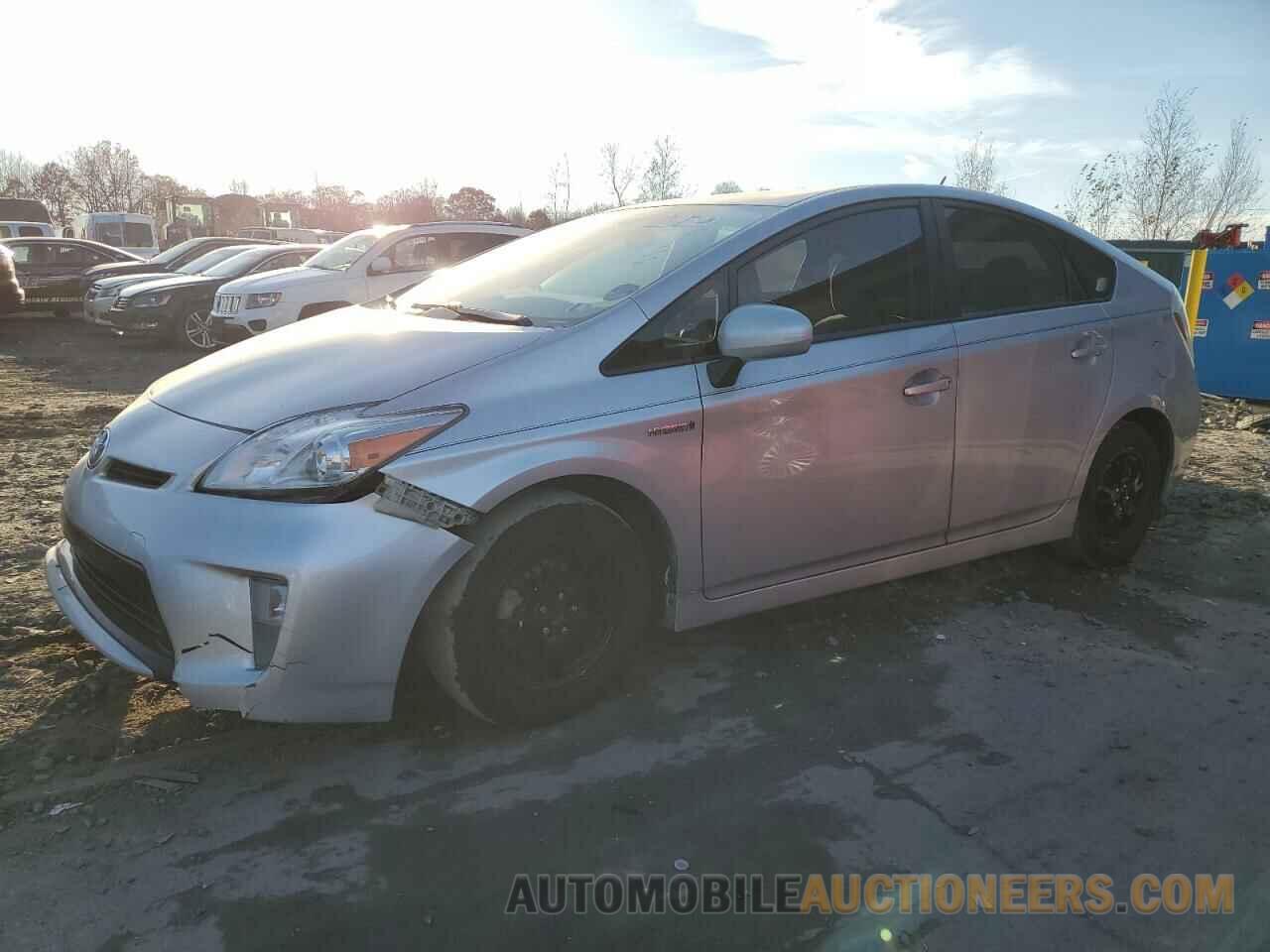 JTDKN3DU7F1899984 TOYOTA PRIUS 2015