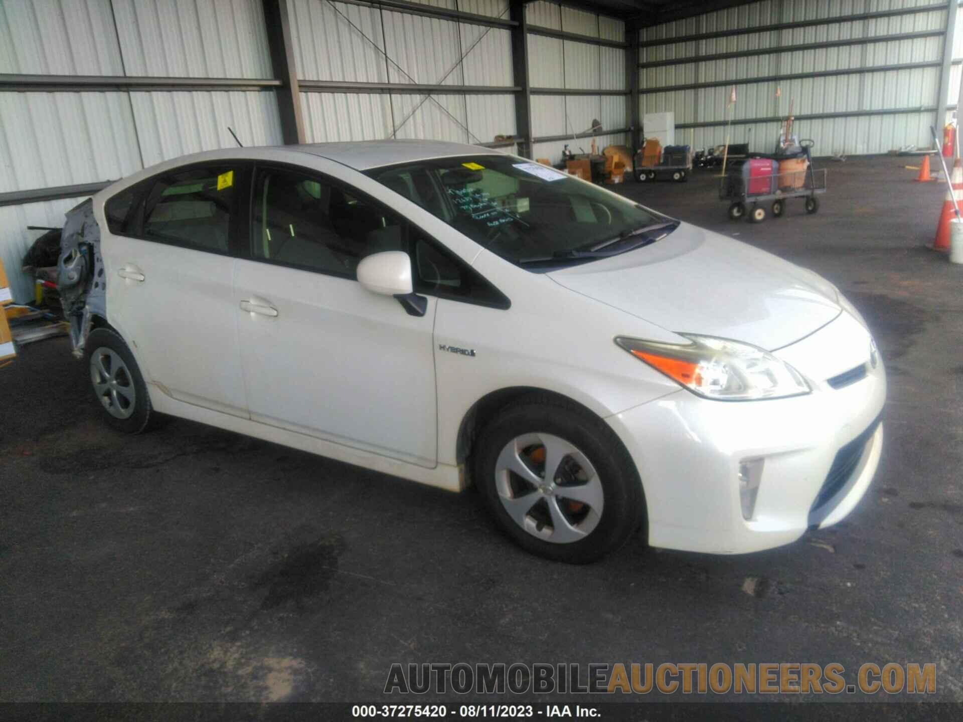 JTDKN3DU7F1901006 TOYOTA PRIUS 2015