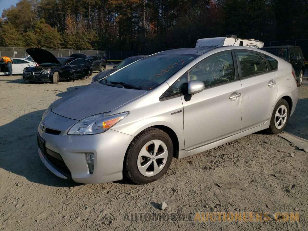 JTDKN3DU7F1925502 TOYOTA PRIUS 2015