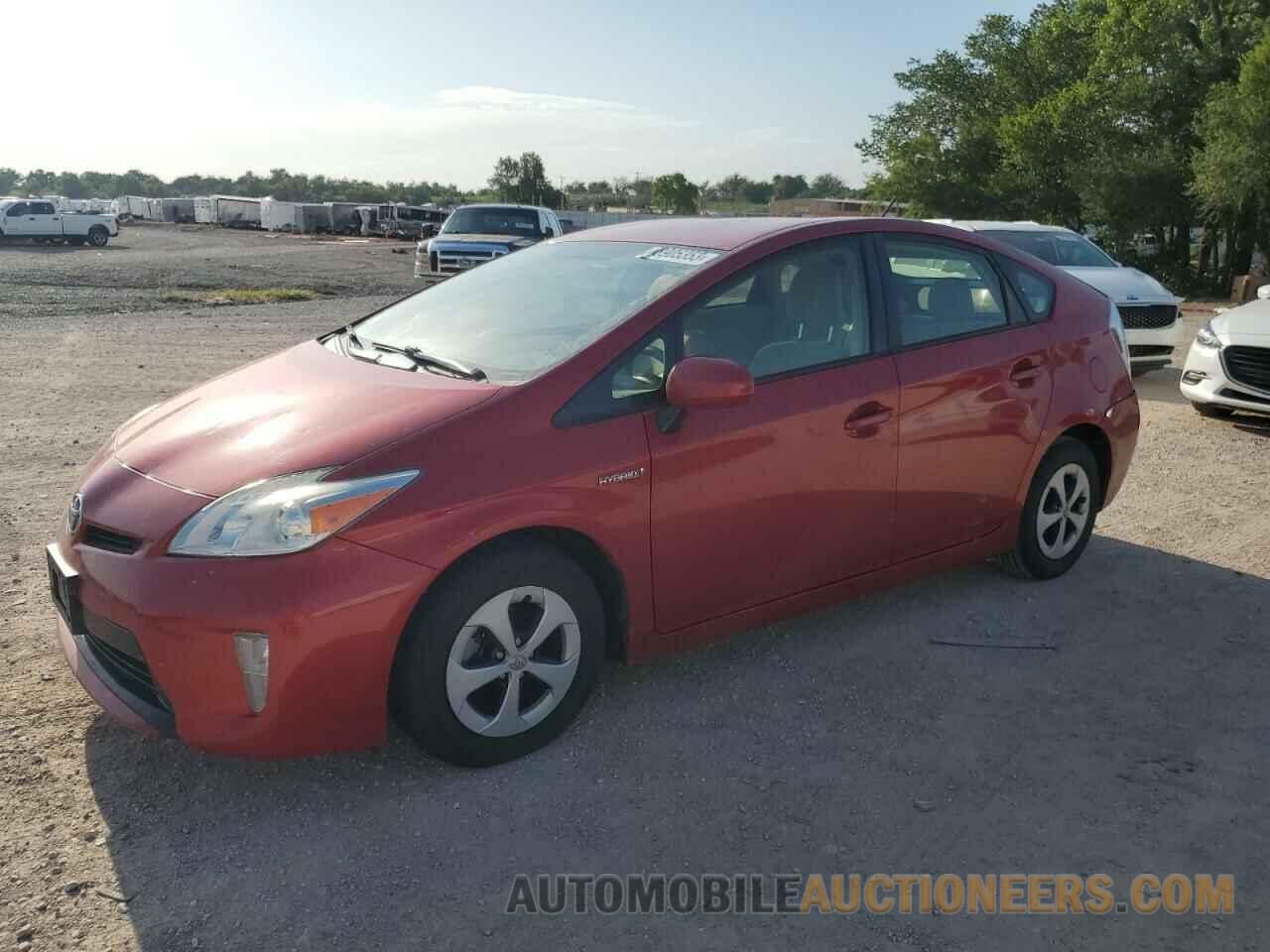 JTDKN3DU7F1932174 TOYOTA PRIUS 2015