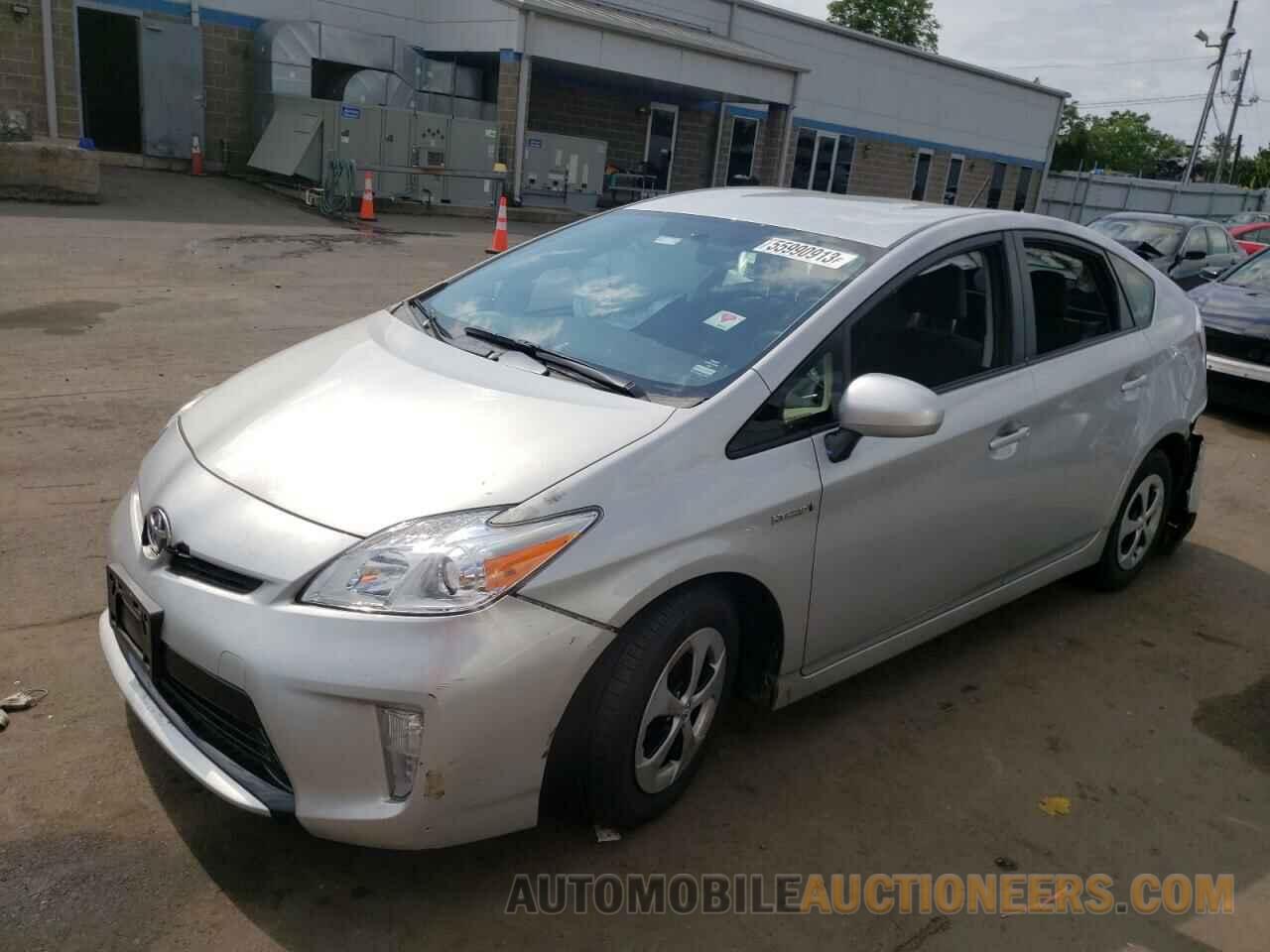 JTDKN3DU7F1944907 TOYOTA PRIUS 2015