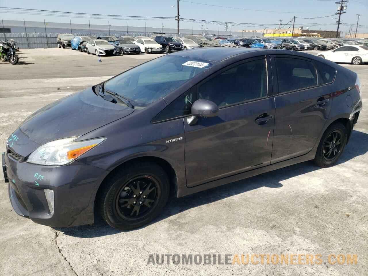 JTDKN3DU7F1948584 TOYOTA PRIUS 2015