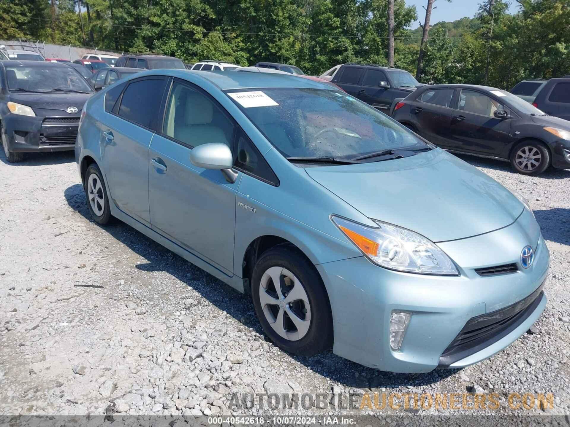 JTDKN3DU7F1949928 TOYOTA PRIUS 2015