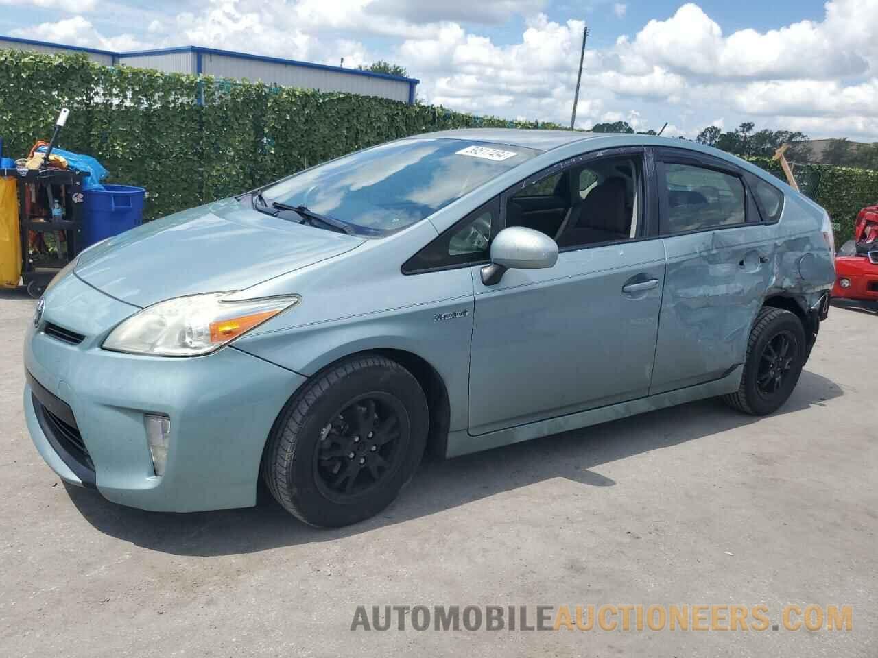 JTDKN3DU7F1950917 TOYOTA PRIUS 2015