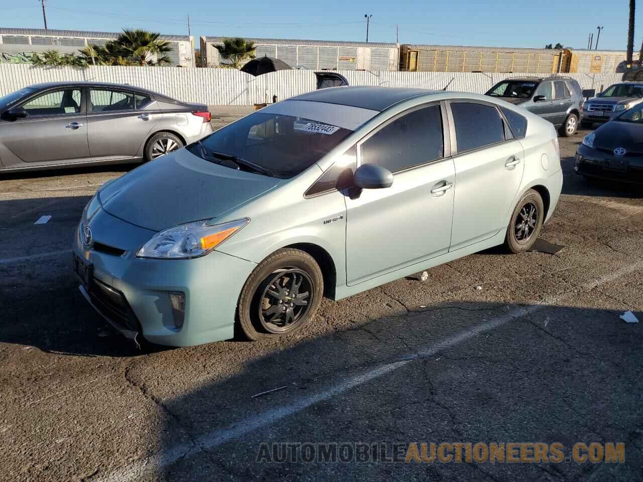 JTDKN3DU7F1962713 TOYOTA PRIUS 2015