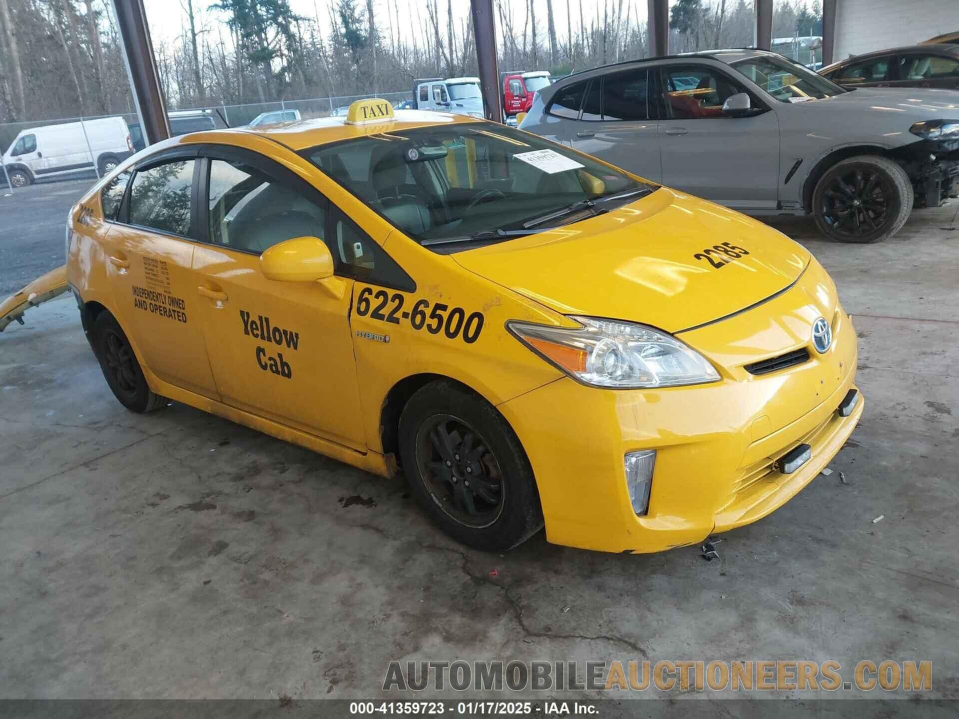 JTDKN3DU7F1989779 TOYOTA PRIUS 2015