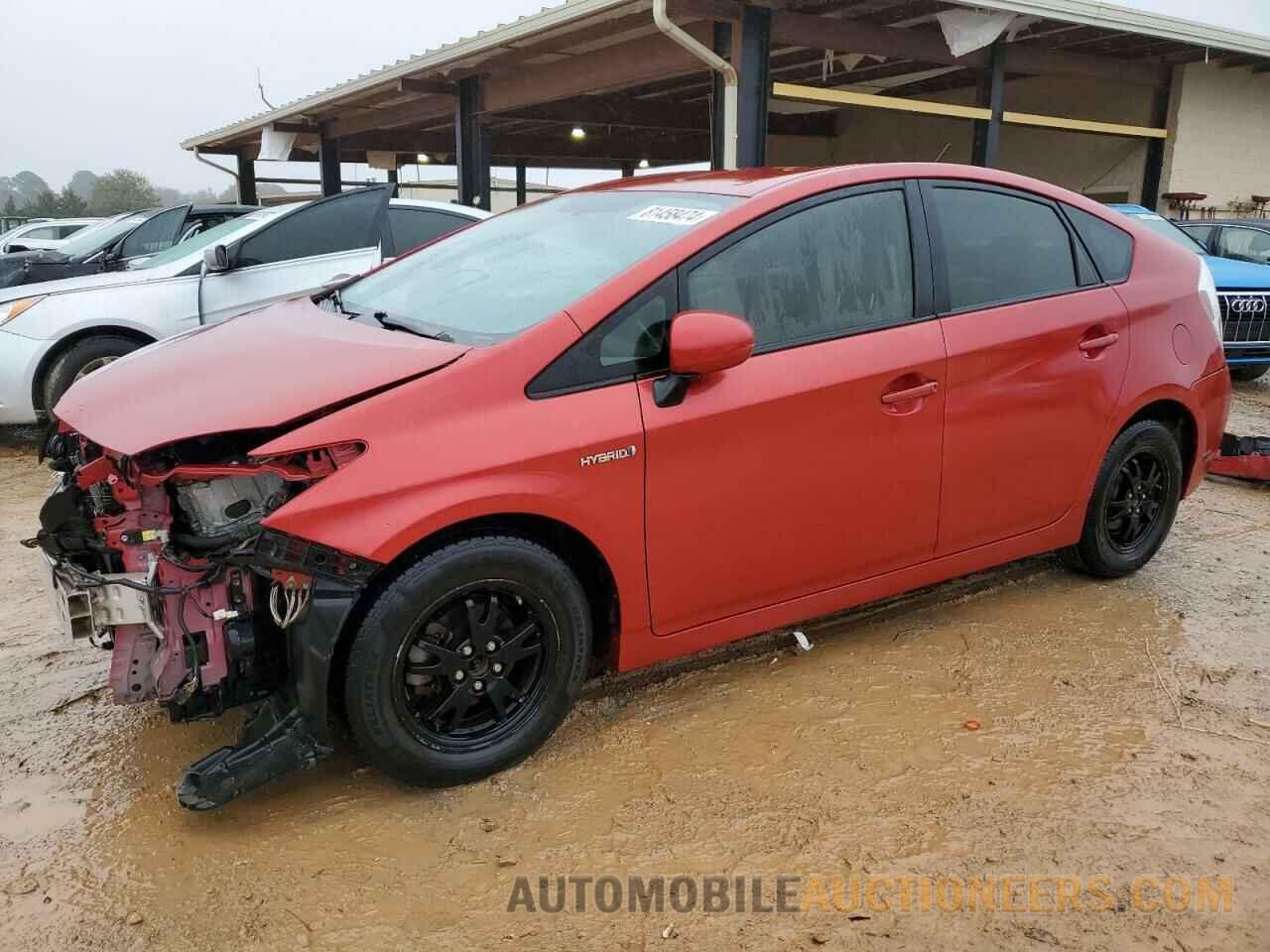 JTDKN3DU8D1722129 TOYOTA PRIUS 2013