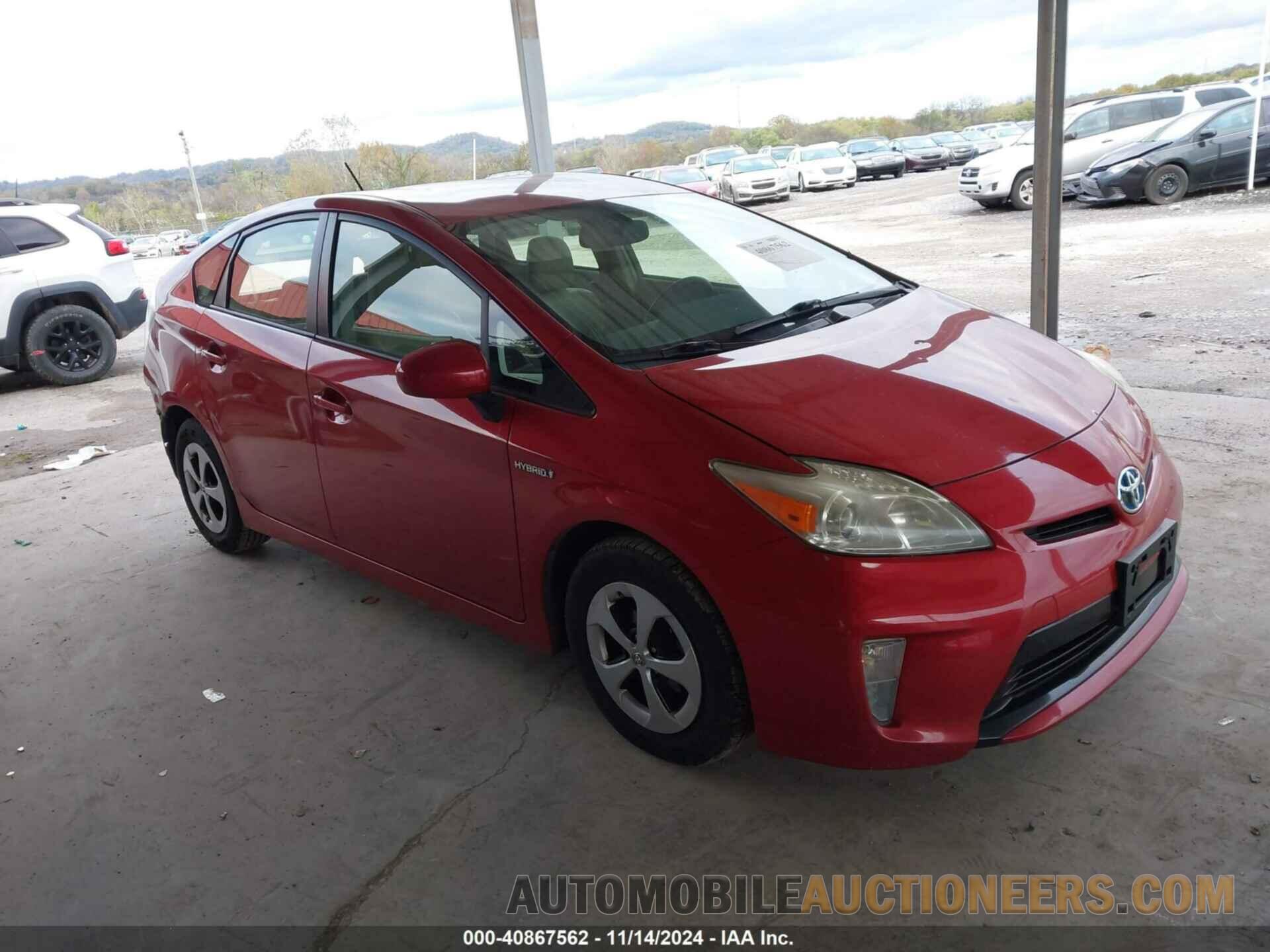 JTDKN3DU8D5562813 TOYOTA PRIUS 2013