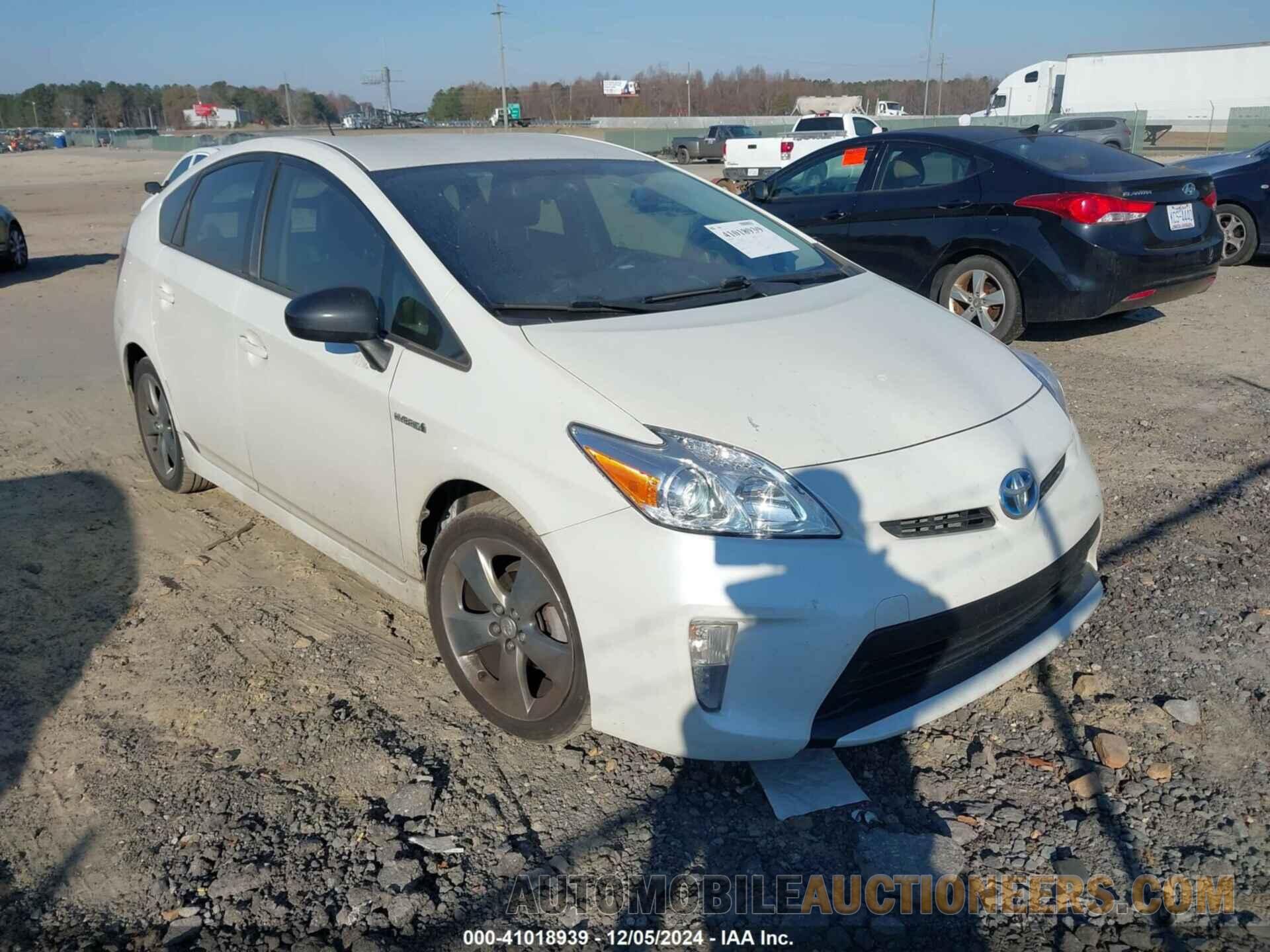 JTDKN3DU8D5585167 TOYOTA PRIUS 2013