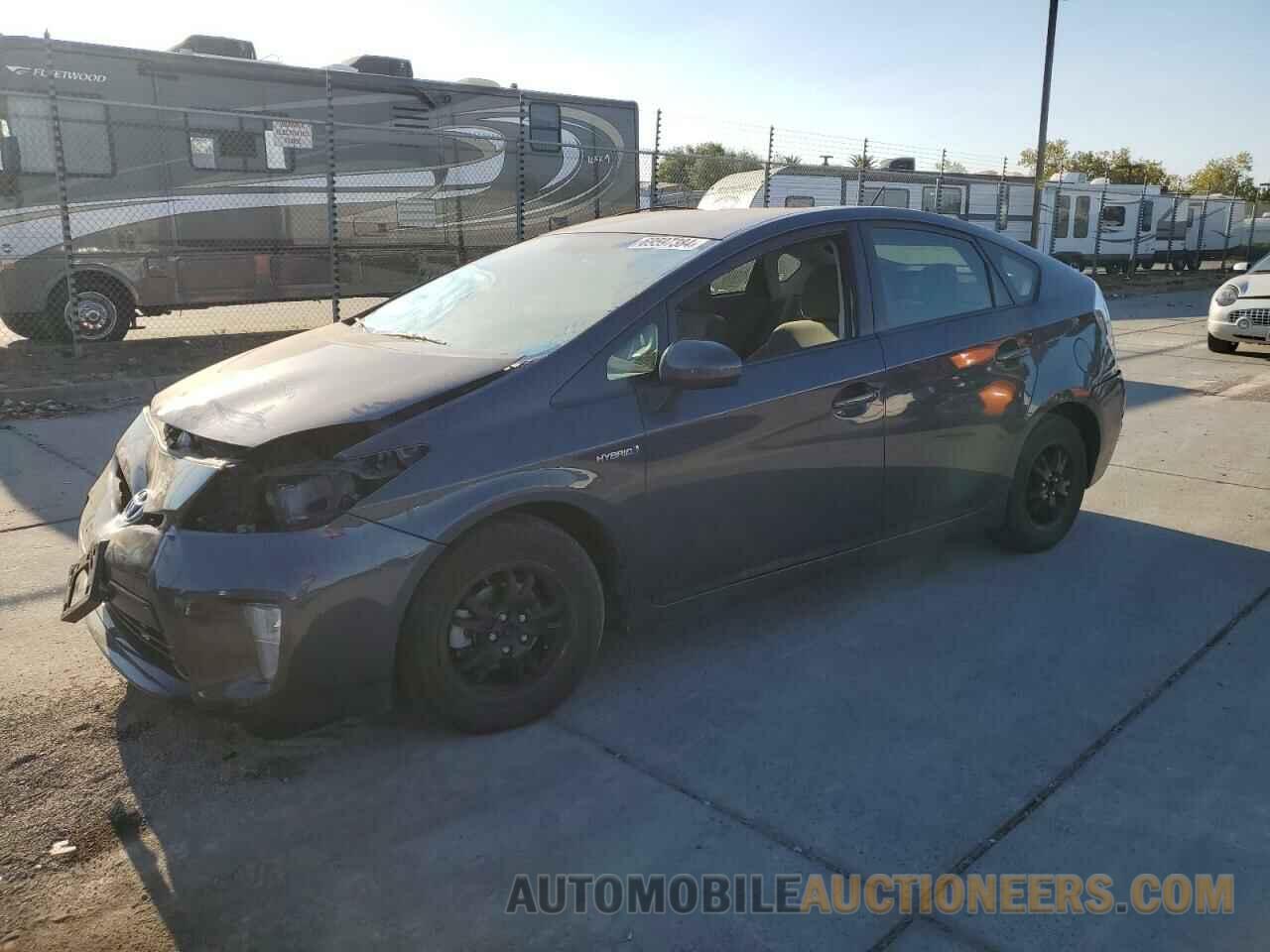 JTDKN3DU8D5653886 TOYOTA PRIUS 2013