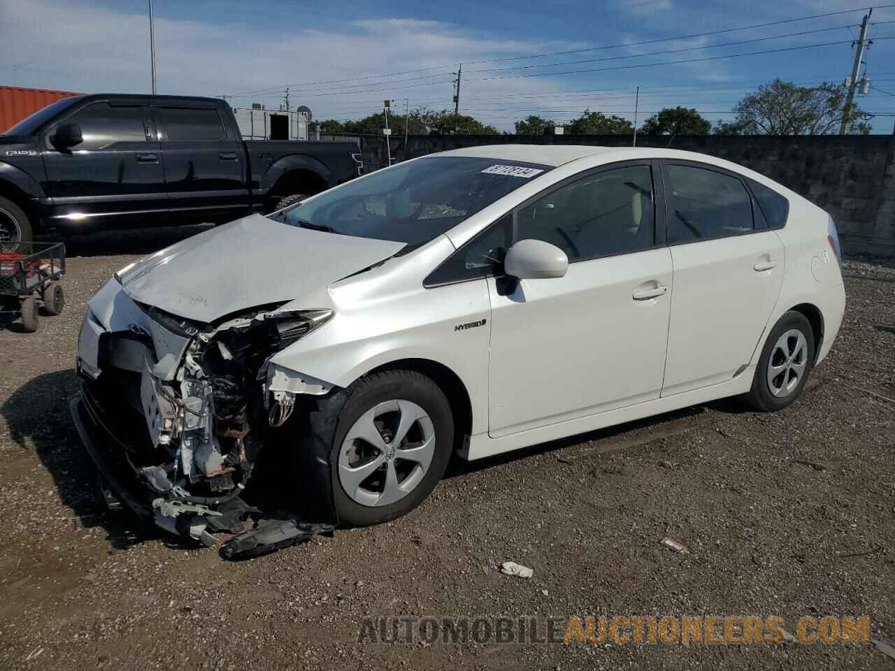 JTDKN3DU8E1834334 TOYOTA PRIUS 2014