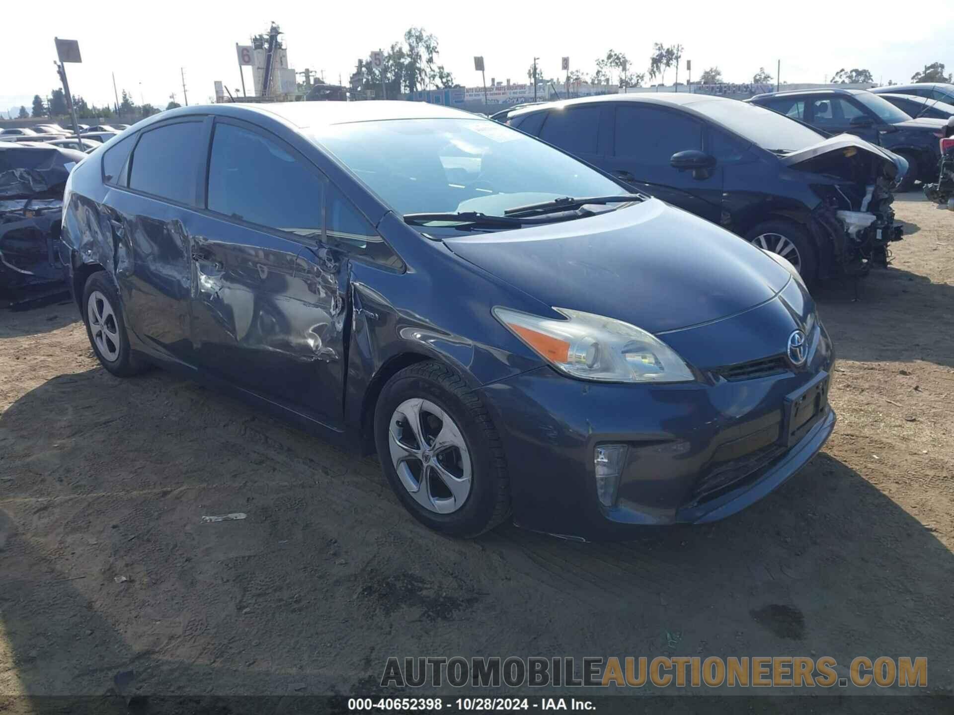 JTDKN3DU8F0395949 TOYOTA PRIUS 2015