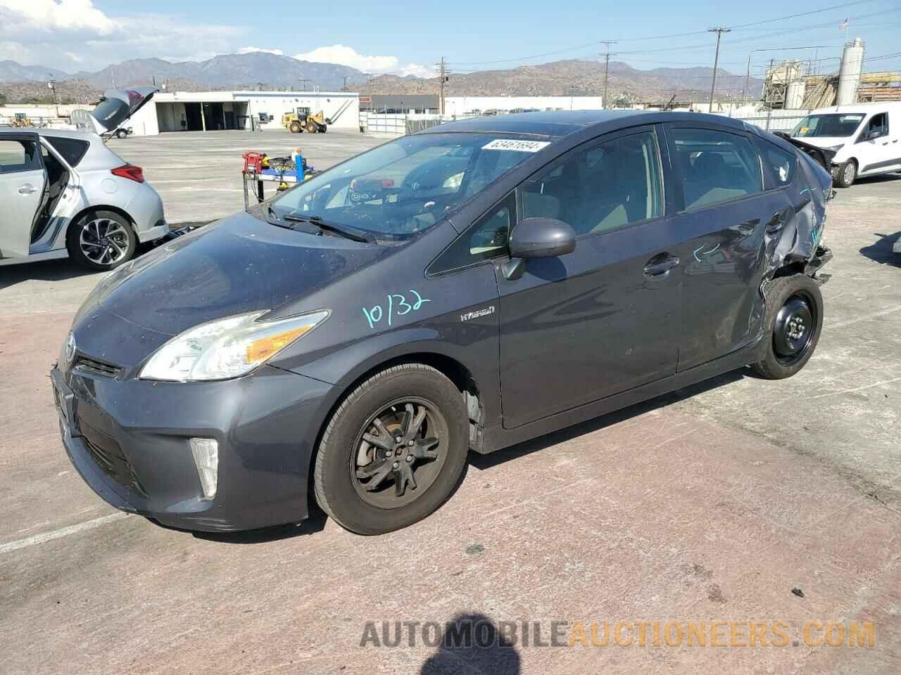 JTDKN3DU8F0399807 TOYOTA PRIUS 2015