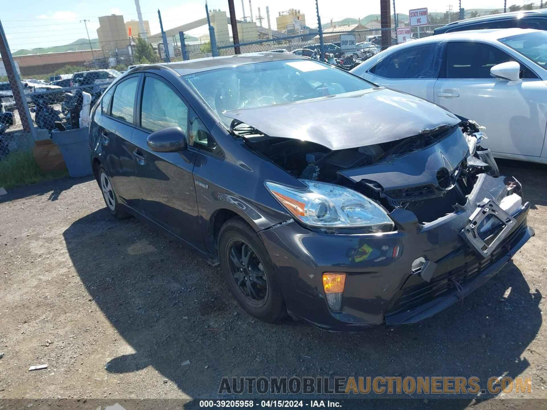 JTDKN3DU8F0415763 TOYOTA PRIUS 2015