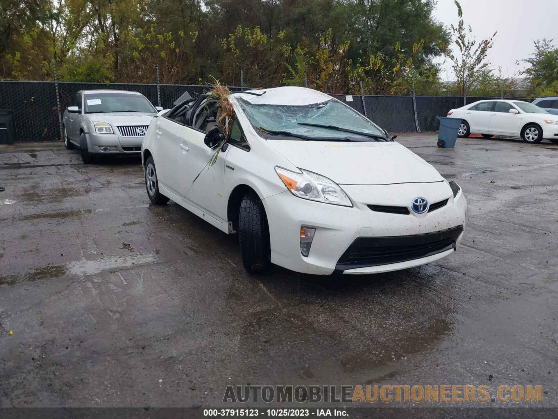 JTDKN3DU8F0418906 TOYOTA PRIUS 2015