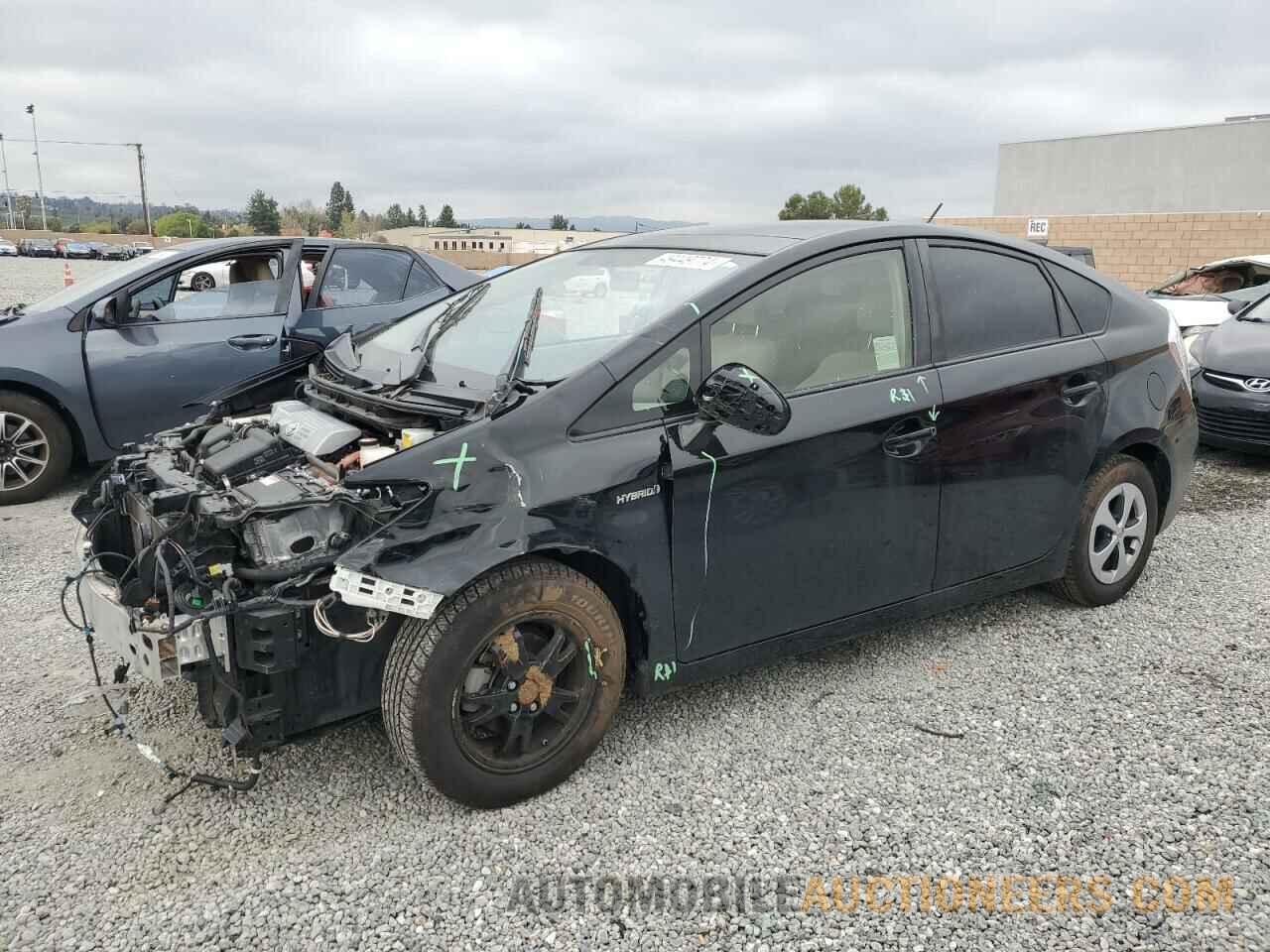 JTDKN3DU8F0425905 TOYOTA PRIUS 2015