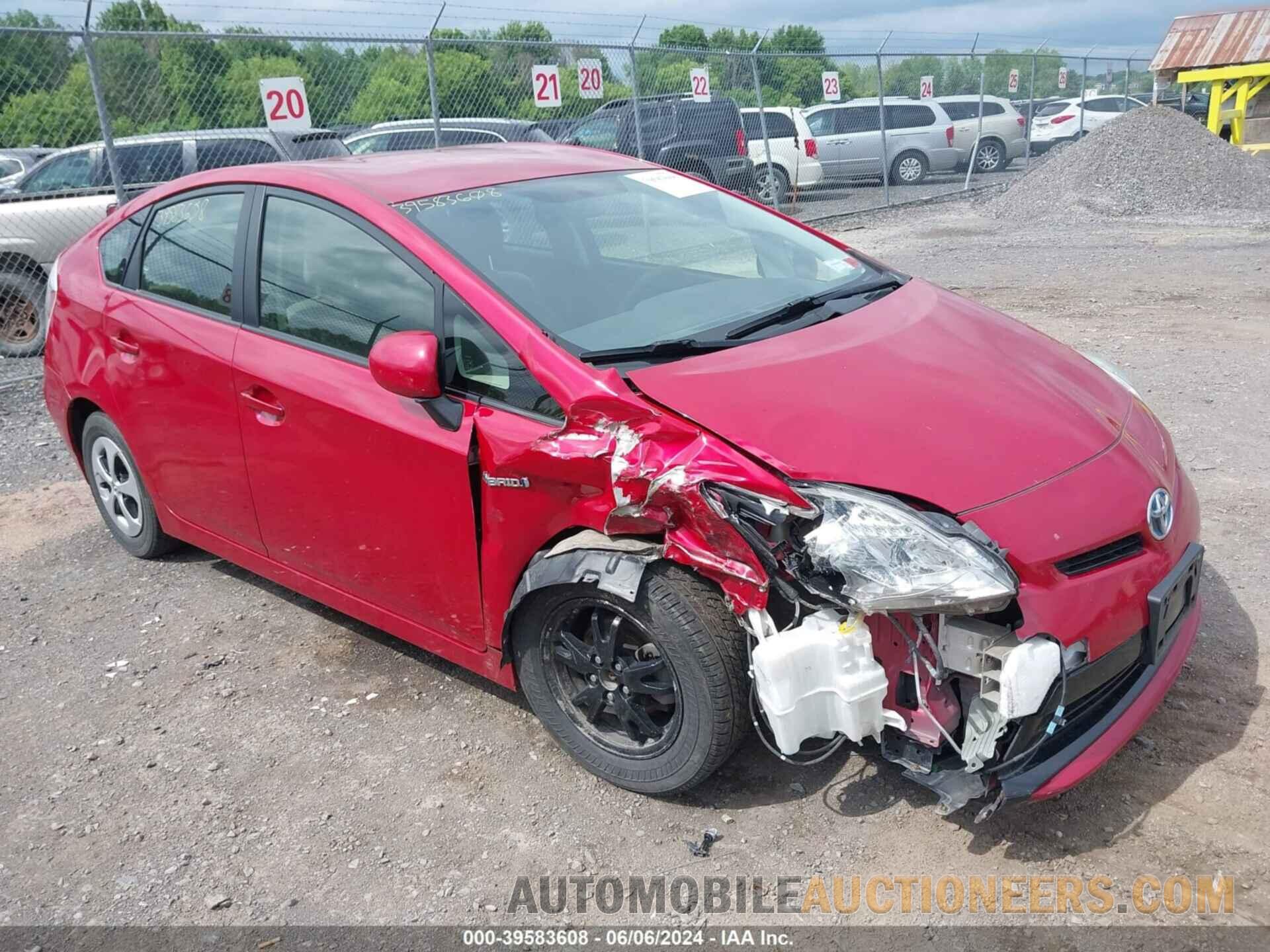 JTDKN3DU8F0426522 TOYOTA PRIUS 2015