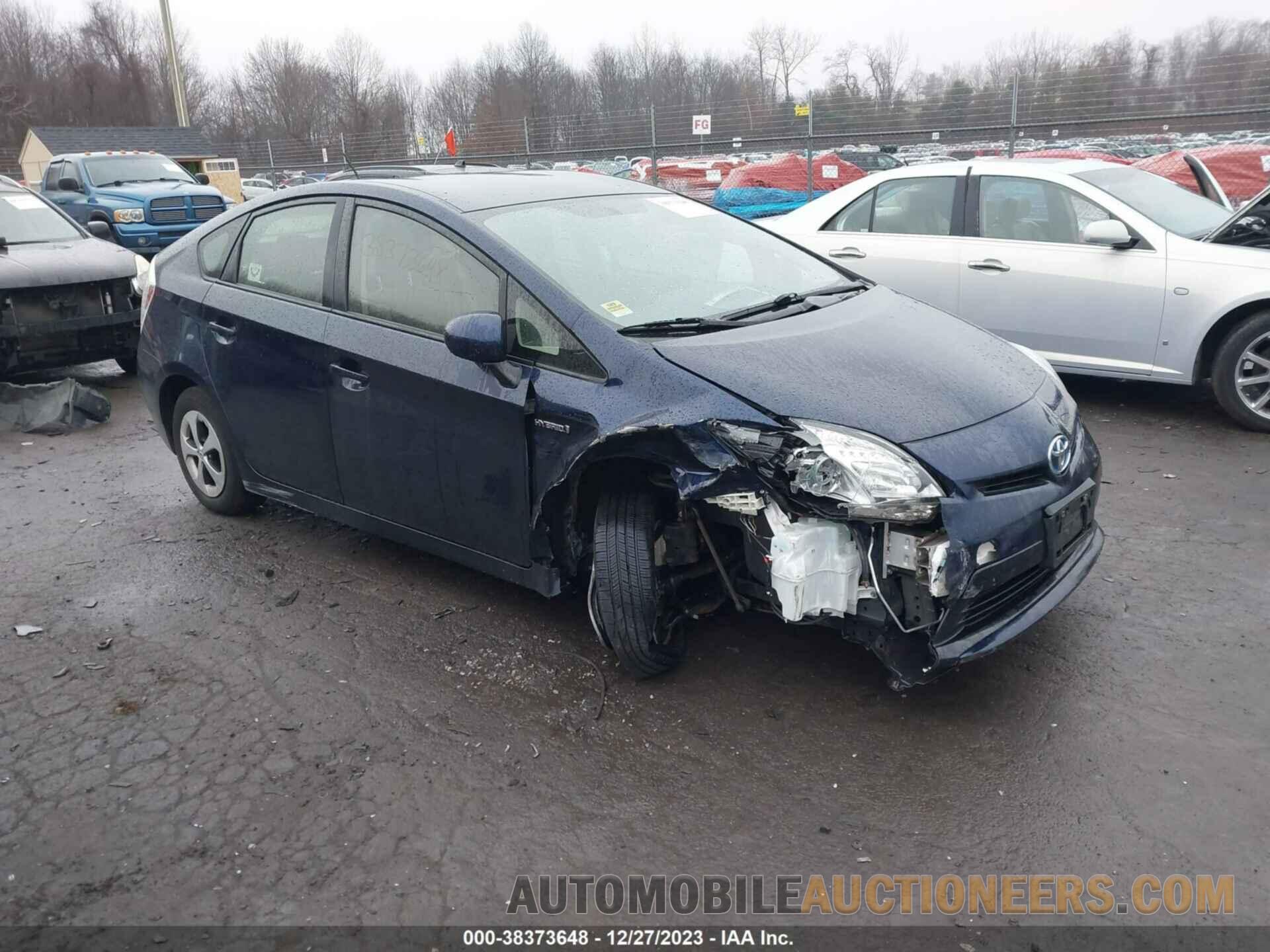 JTDKN3DU8F0427816 TOYOTA PRIUS 2015