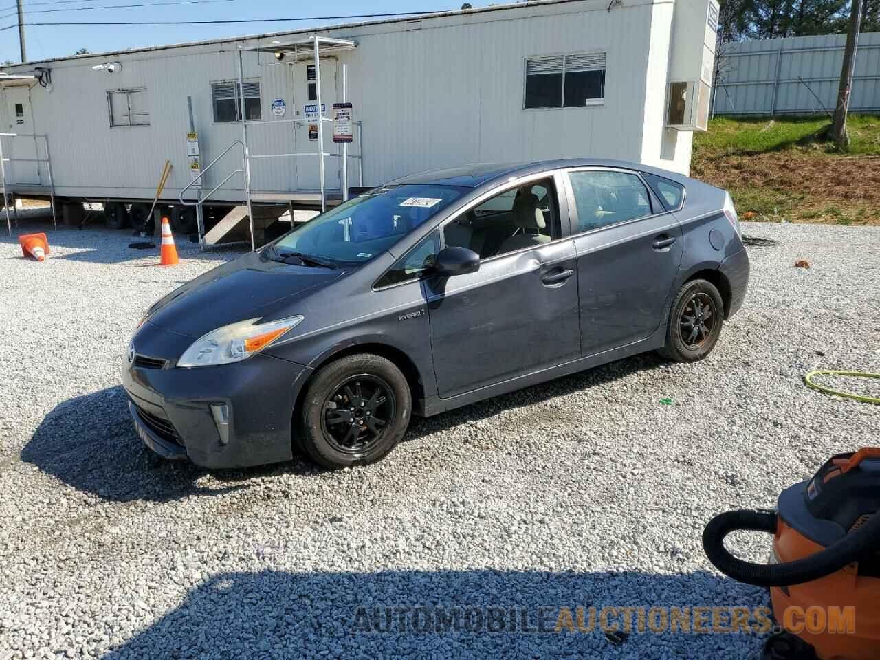 JTDKN3DU8F0430022 TOYOTA PRIUS 2015