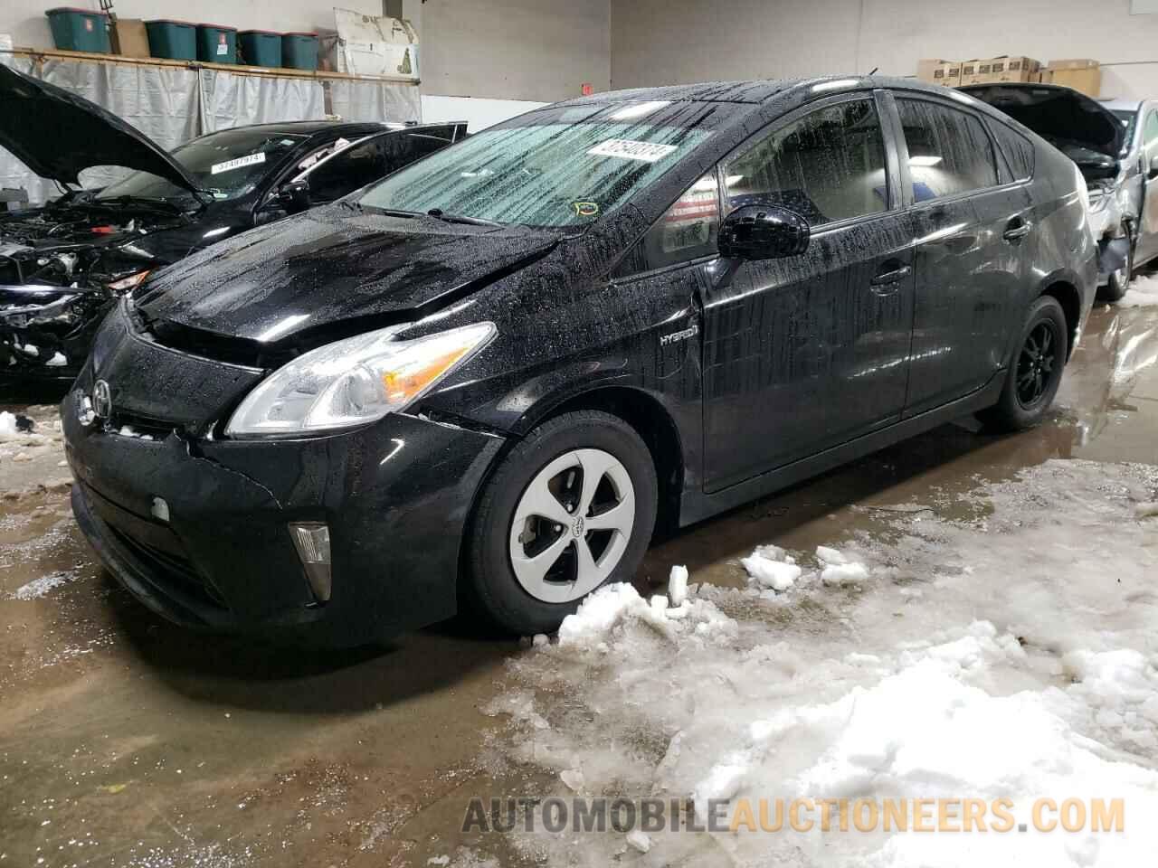 JTDKN3DU8F0431137 TOYOTA PRIUS 2015