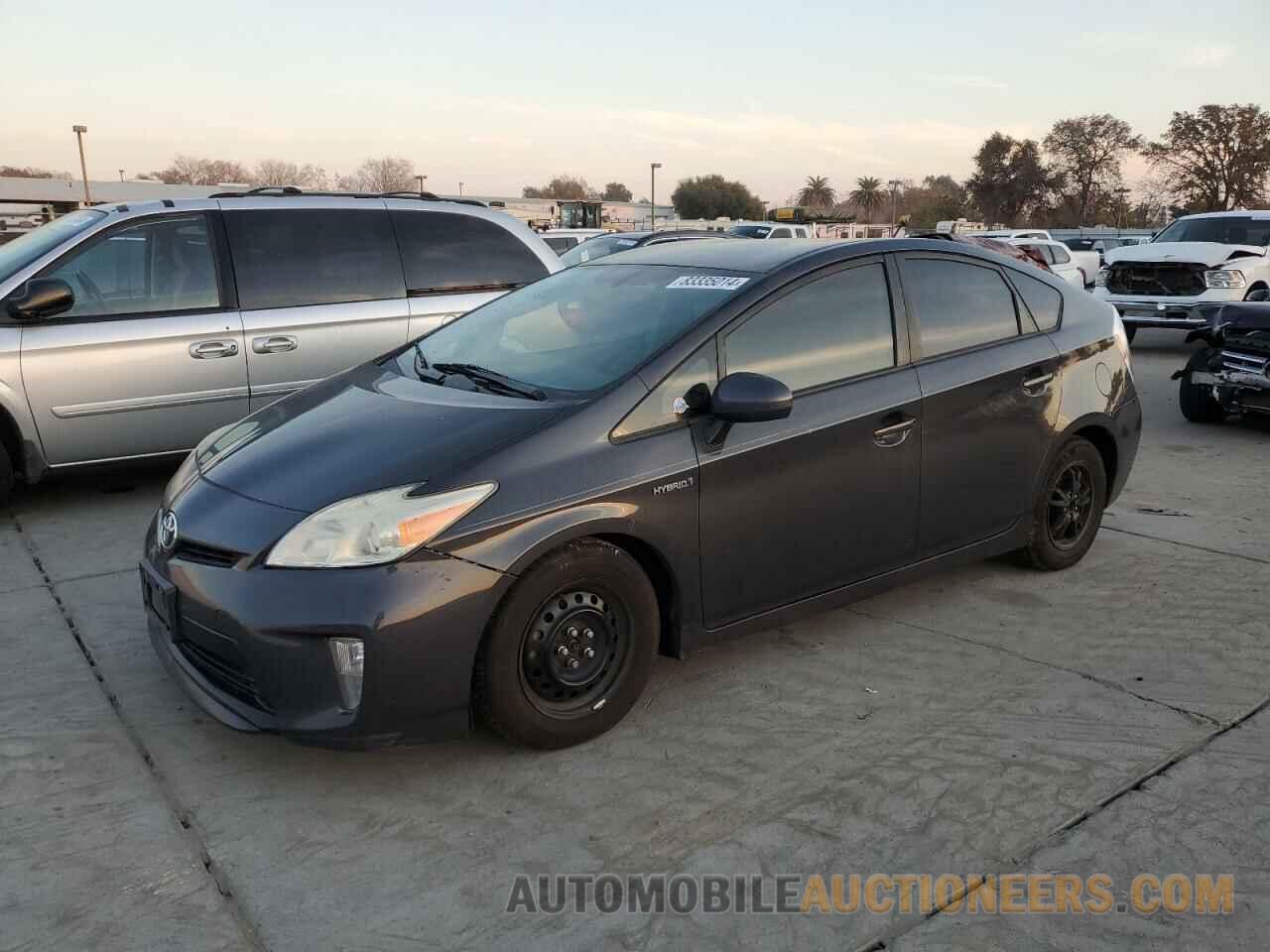 JTDKN3DU8F0435270 TOYOTA PRIUS 2015