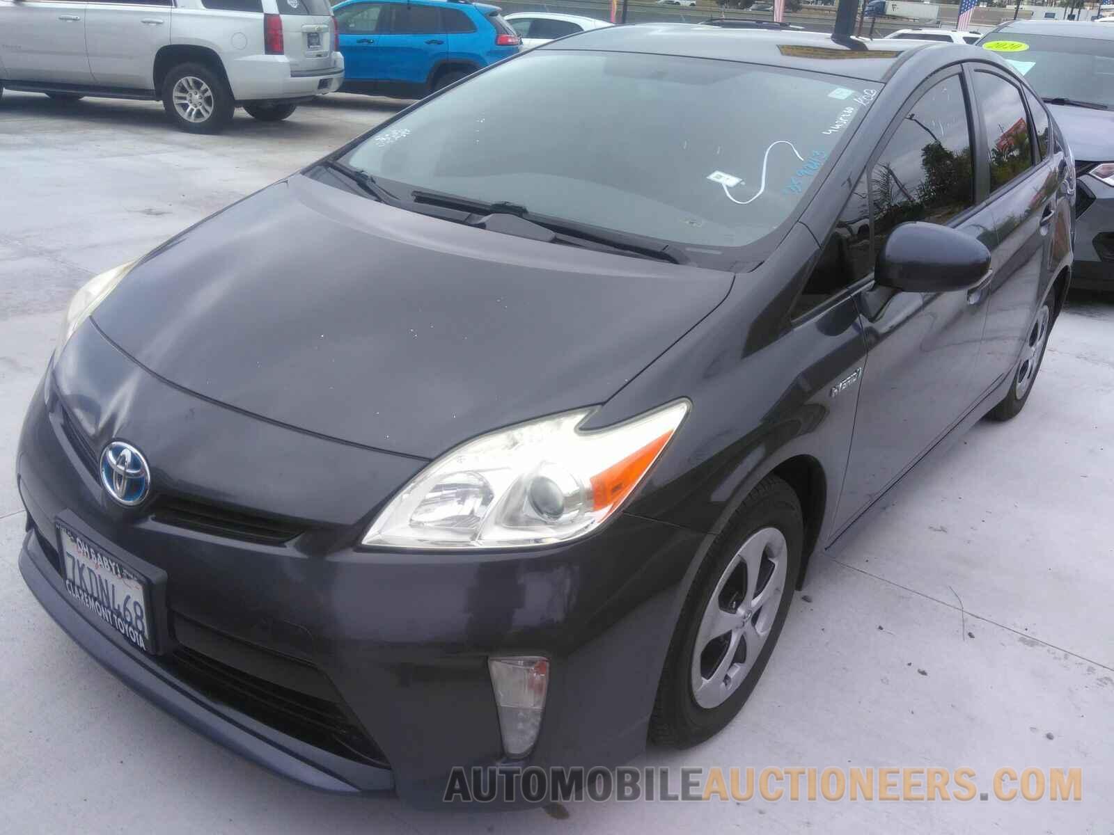 JTDKN3DU8F0439948 Toyota Prius 2015