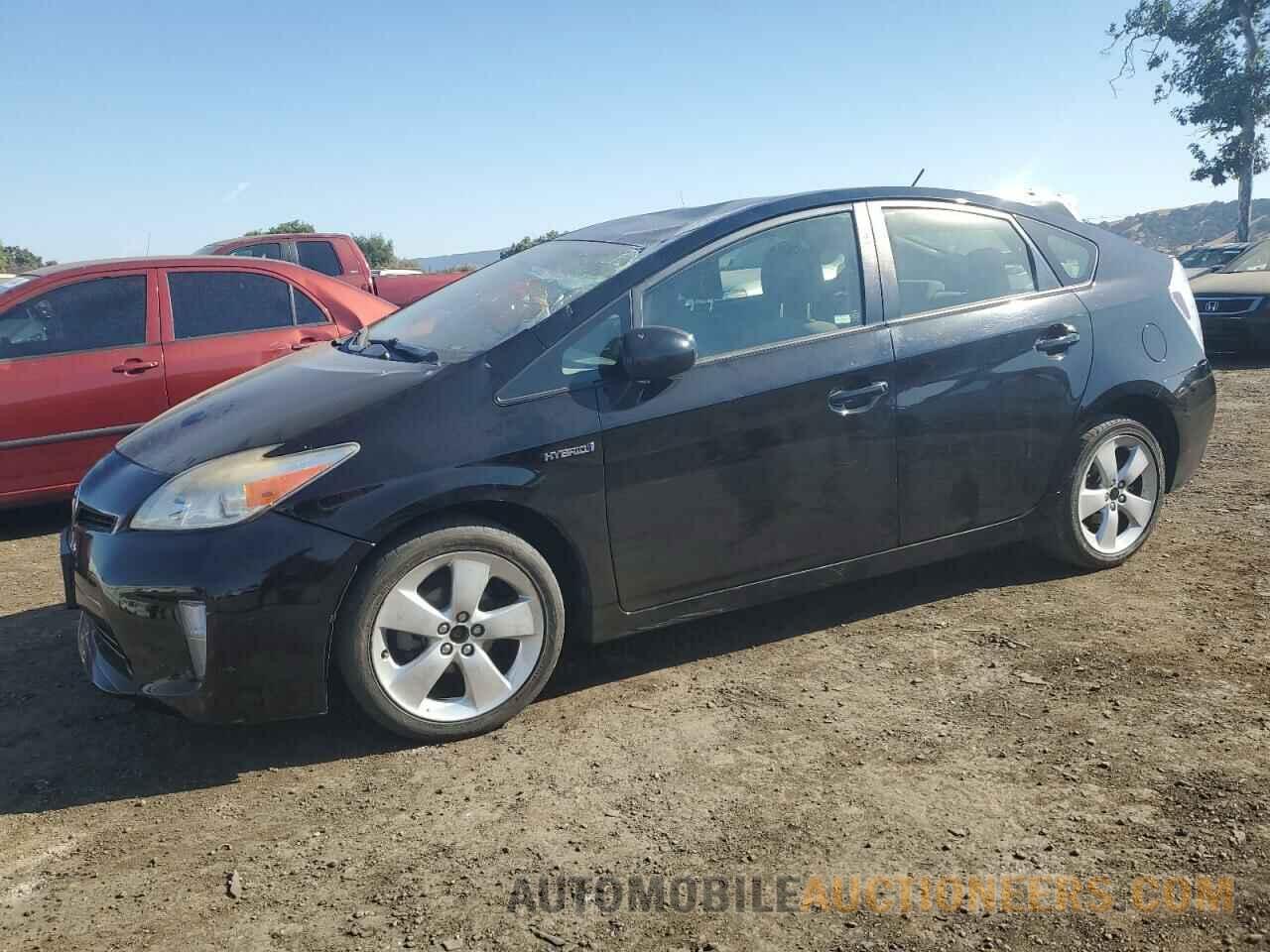 JTDKN3DU8F0441392 TOYOTA PRIUS 2015