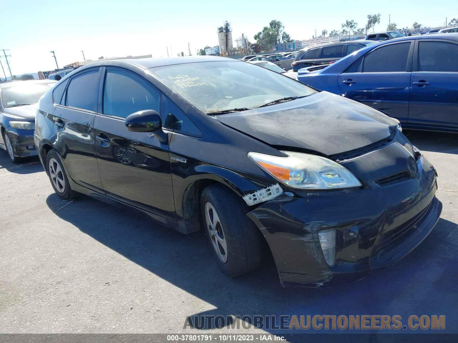 JTDKN3DU8F0457379 TOYOTA PRIUS 2015