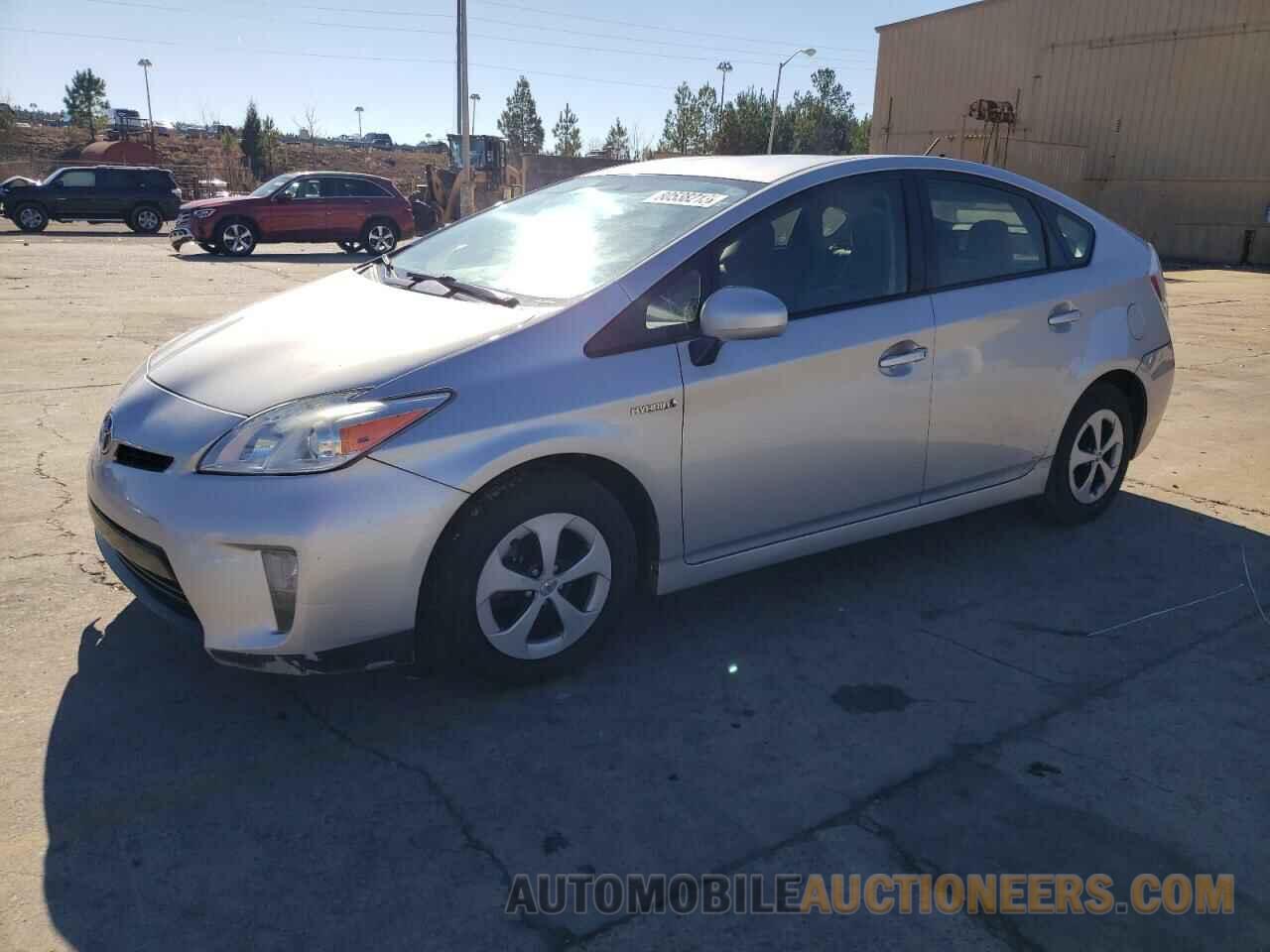 JTDKN3DU8F0462453 TOYOTA PRIUS 2015