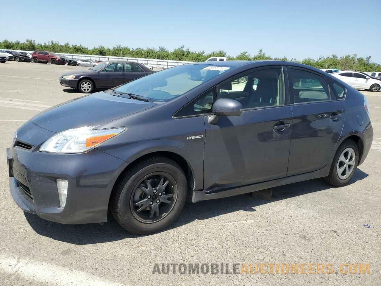 JTDKN3DU8F0472741 TOYOTA PRIUS 2015