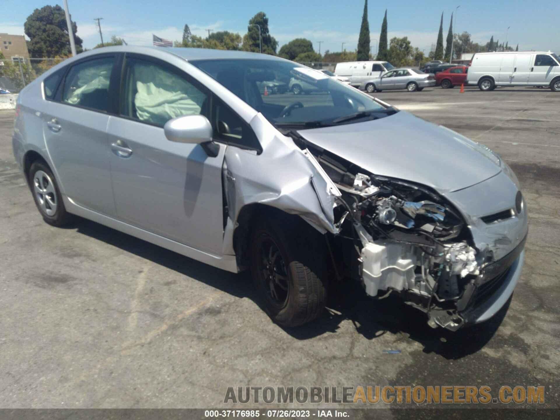 JTDKN3DU8F0474909 TOYOTA PRIUS 2015