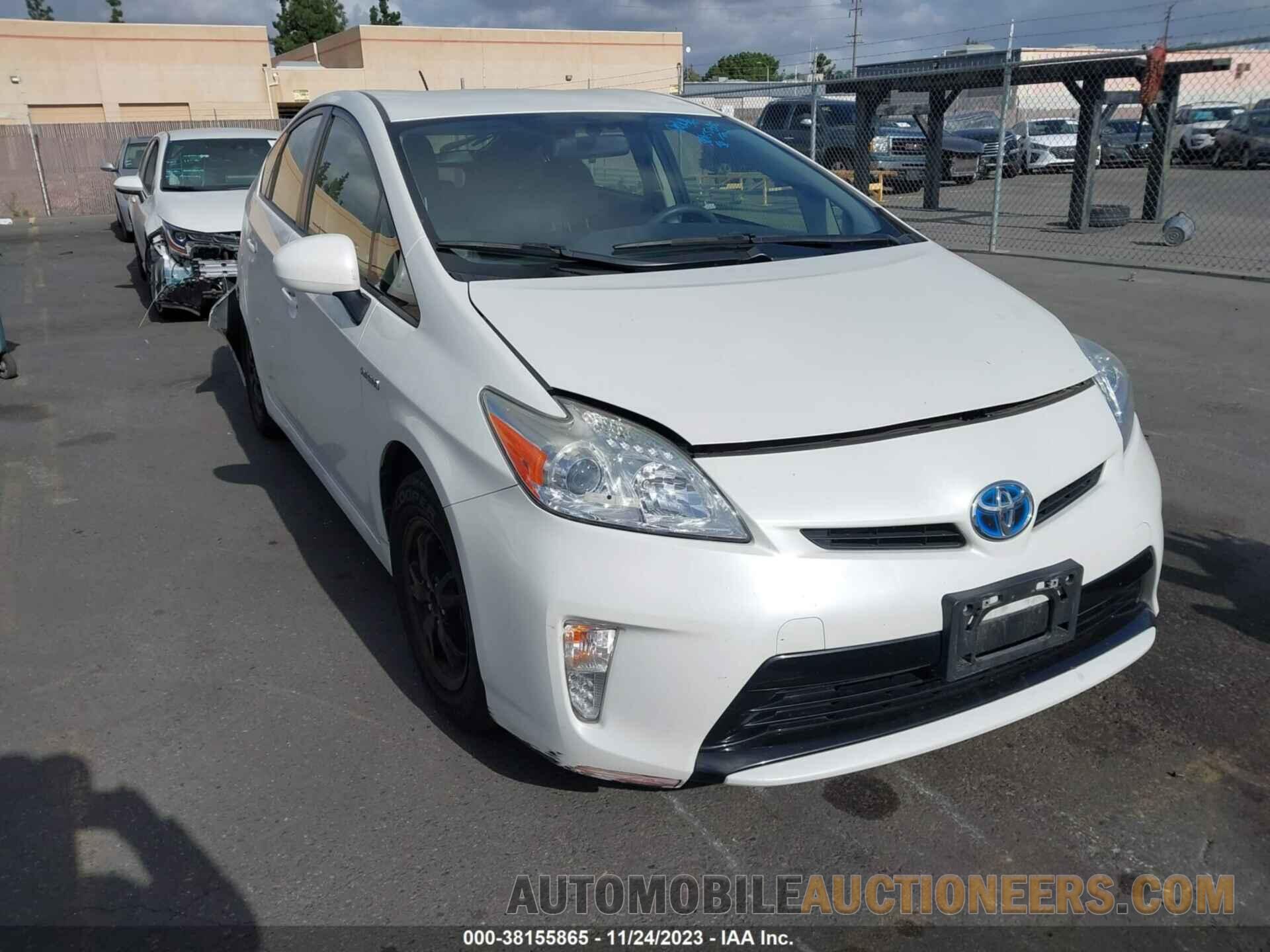 JTDKN3DU8F0475025 TOYOTA PRIUS 2015