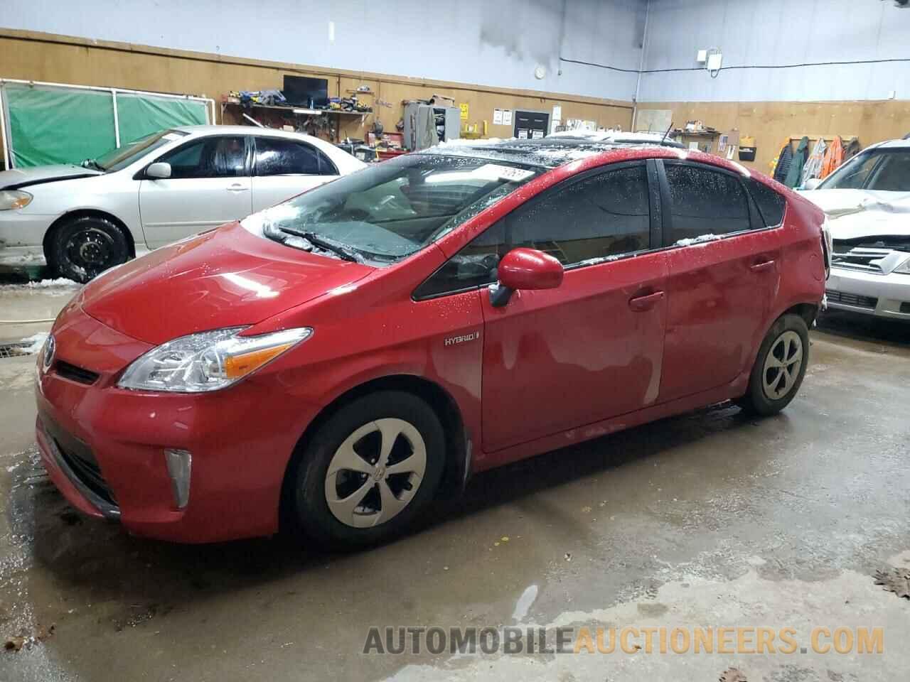 JTDKN3DU8F1874785 TOYOTA PRIUS 2015