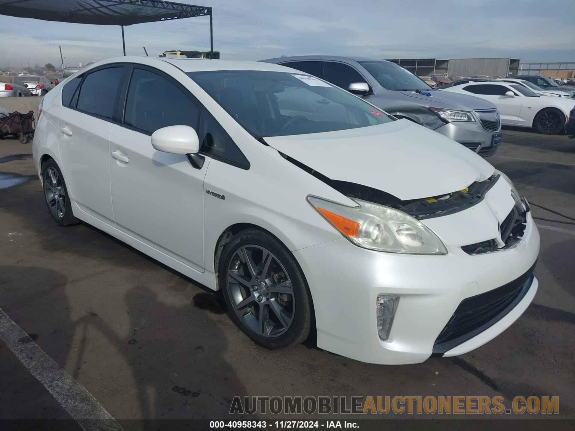 JTDKN3DU8F1875726 TOYOTA PRIUS 2015