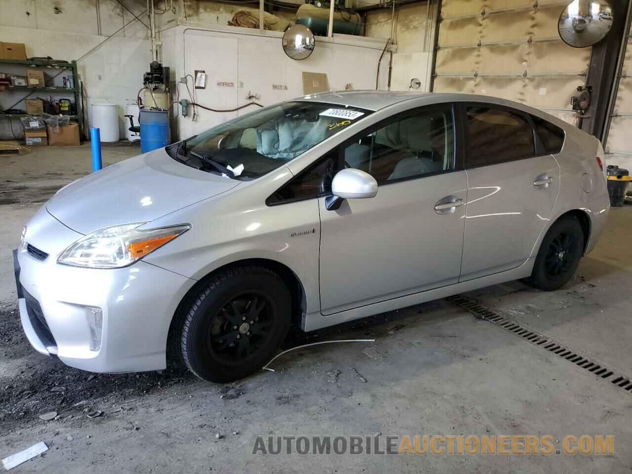 JTDKN3DU8F1895314 TOYOTA PRIUS 2015