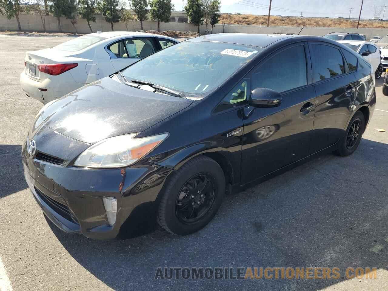 JTDKN3DU8F1898620 TOYOTA PRIUS 2015