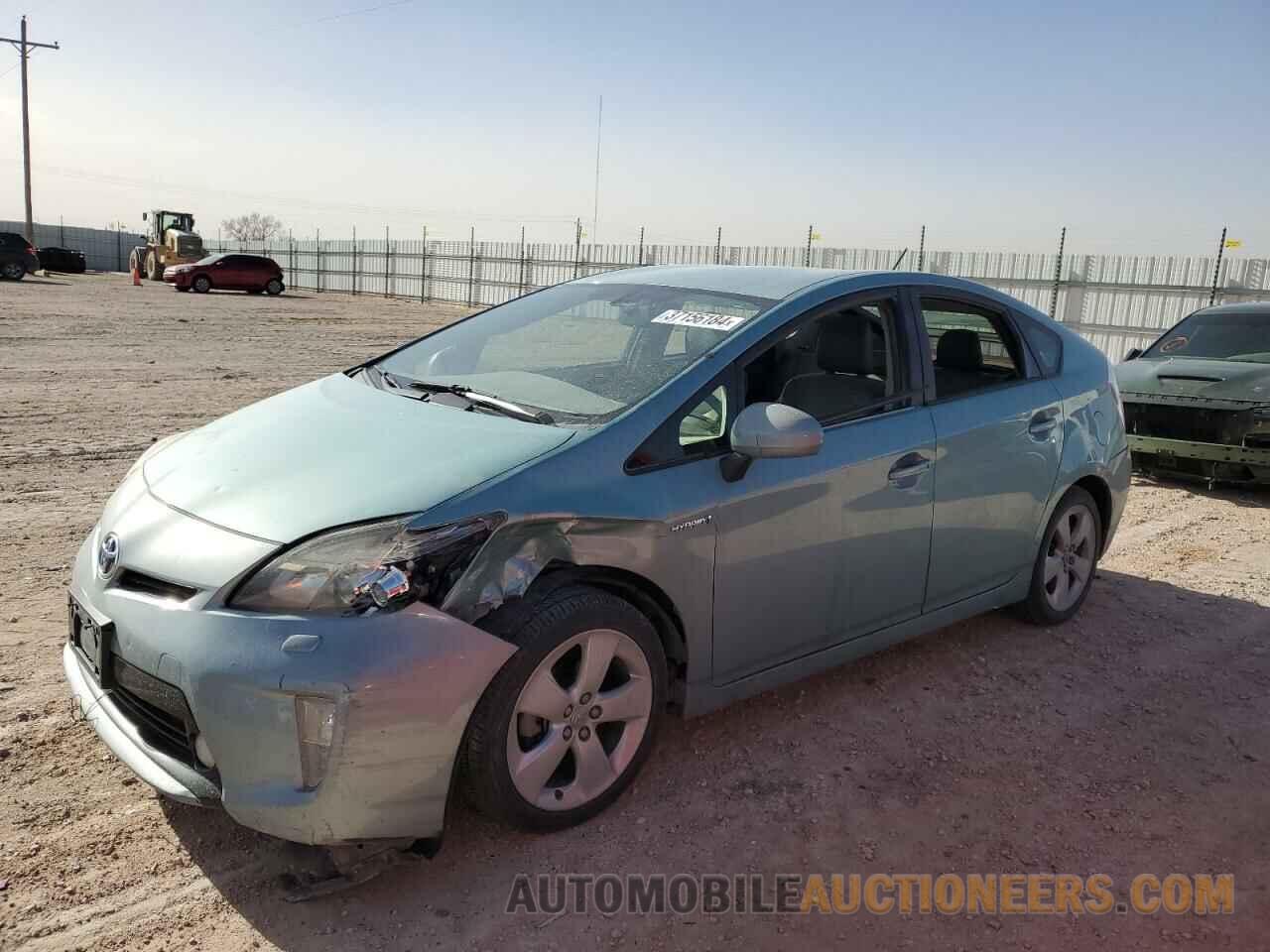 JTDKN3DU8F1899945 TOYOTA PRIUS 2015