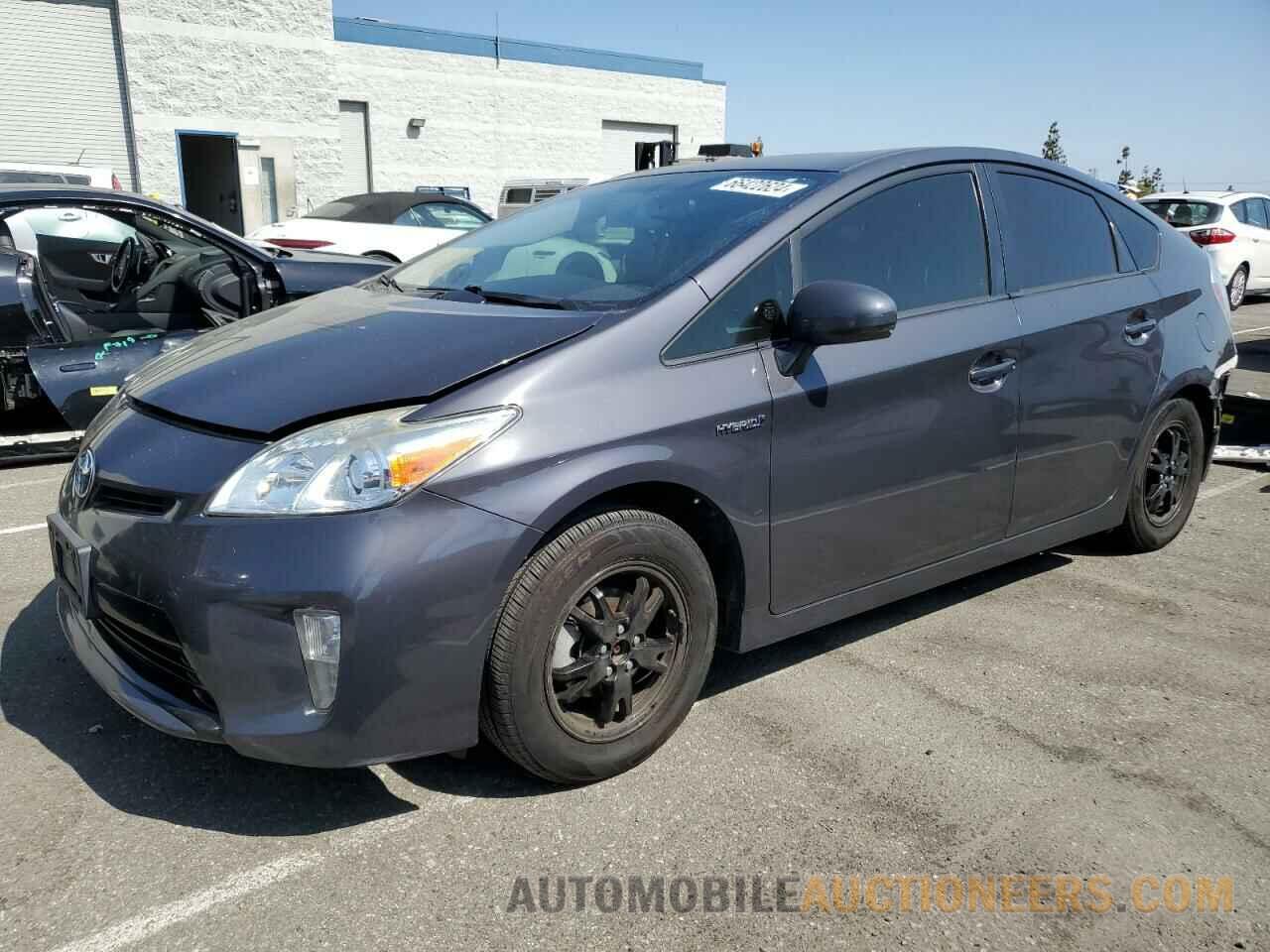 JTDKN3DU8F1910250 TOYOTA PRIUS 2015