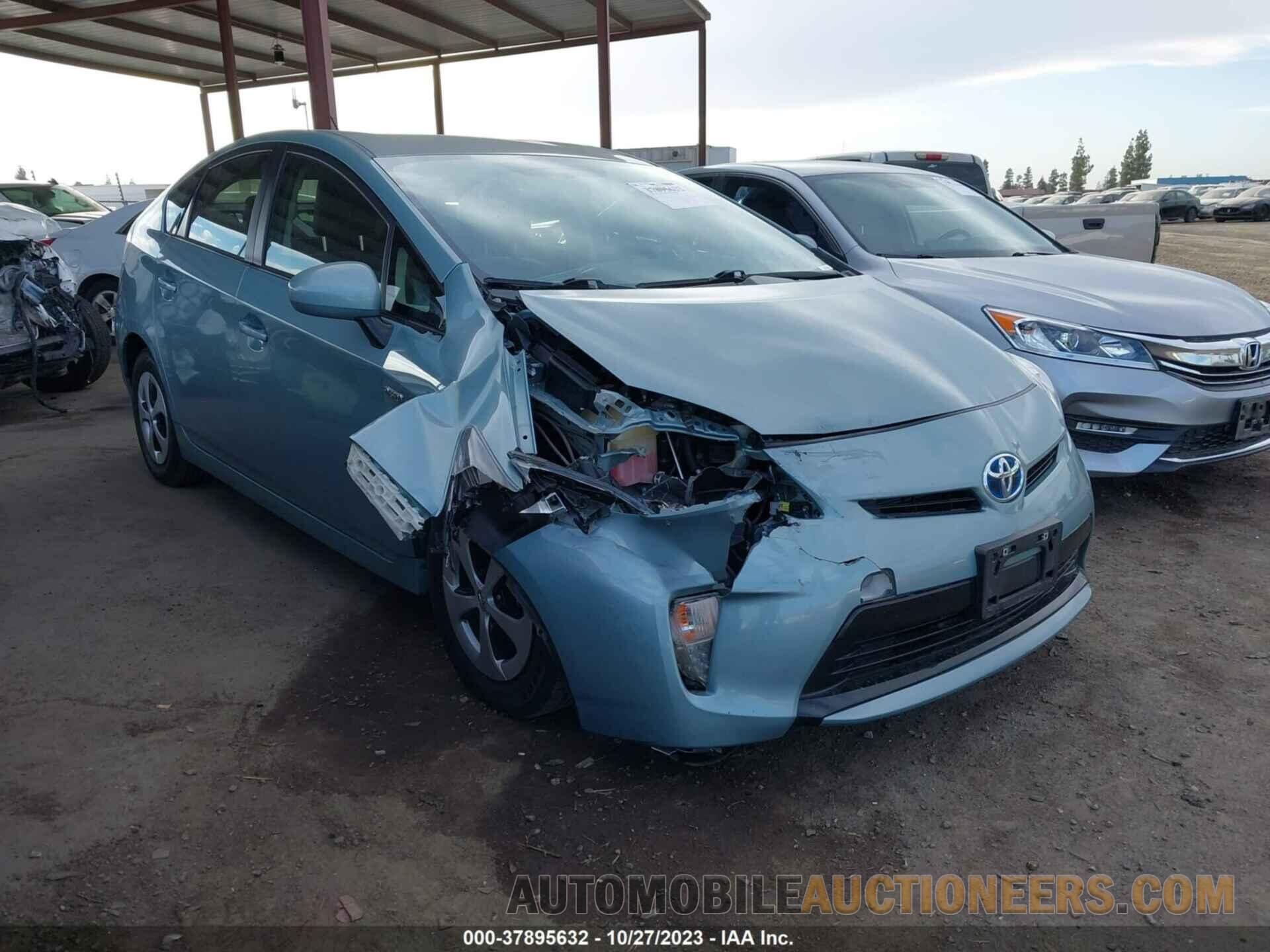 JTDKN3DU8F1913049 TOYOTA PRIUS 2015