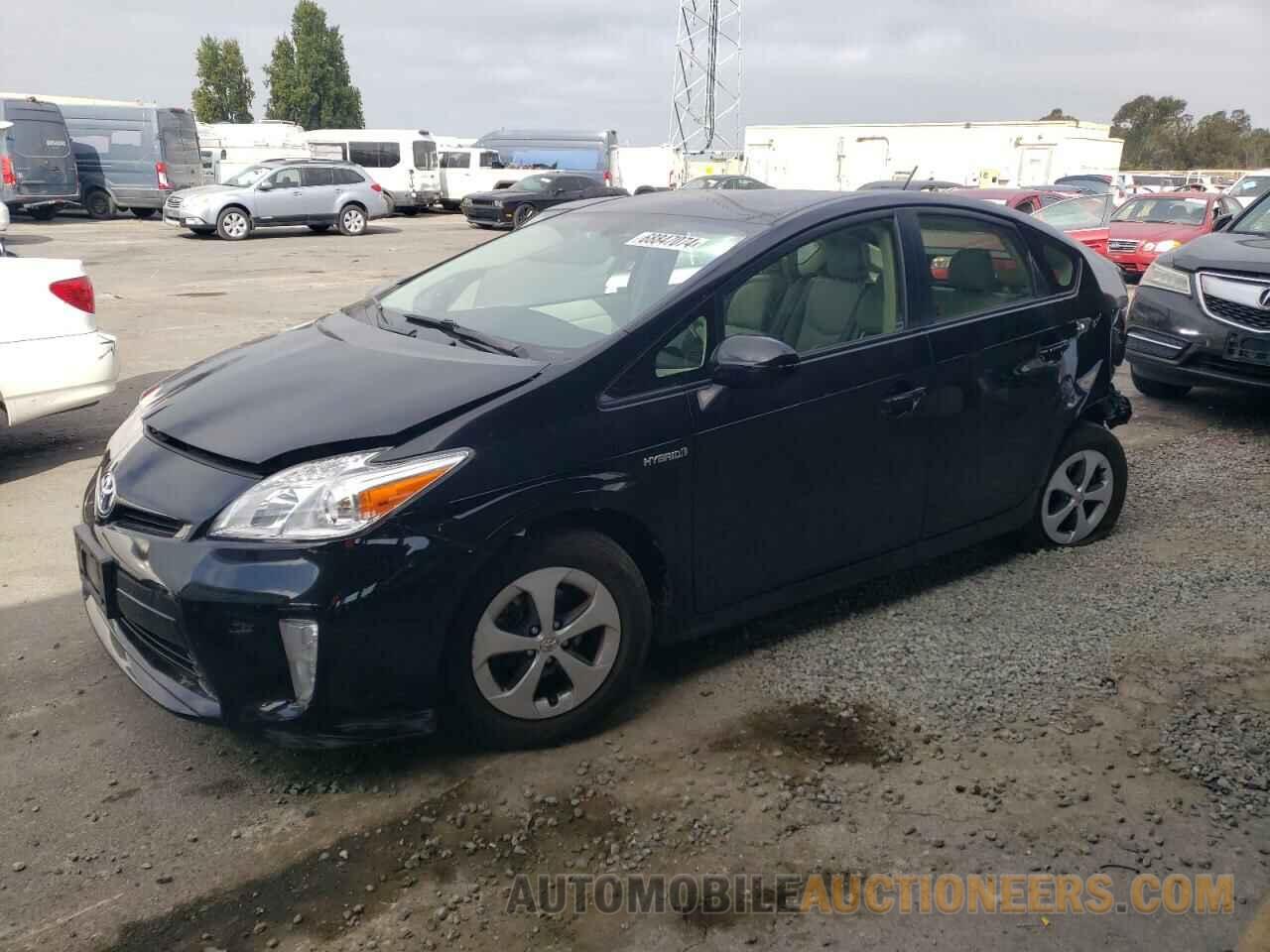 JTDKN3DU8F1913519 TOYOTA PRIUS 2015