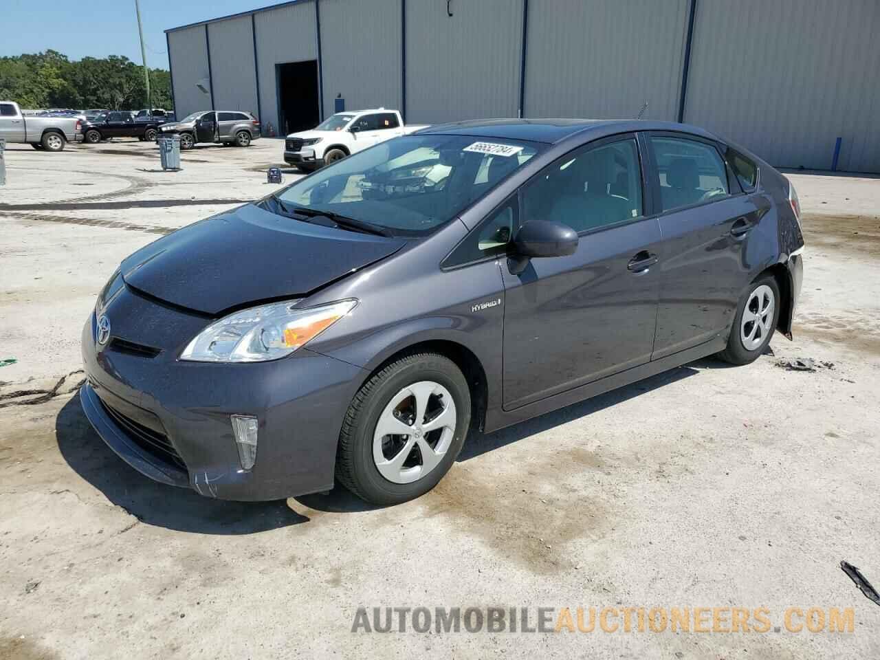 JTDKN3DU8F1920017 TOYOTA PRIUS 2015