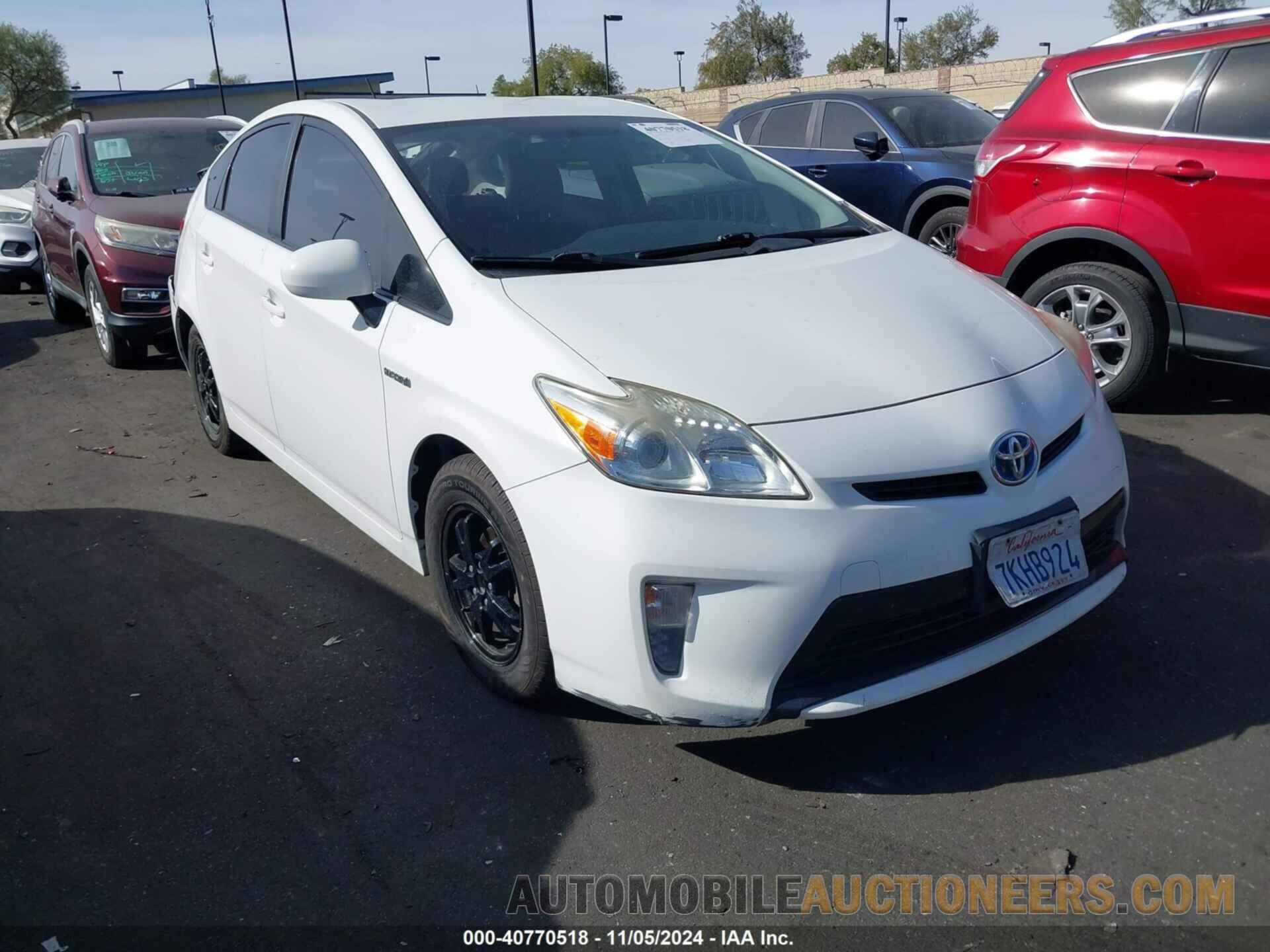 JTDKN3DU8F1921023 TOYOTA PRIUS 2015