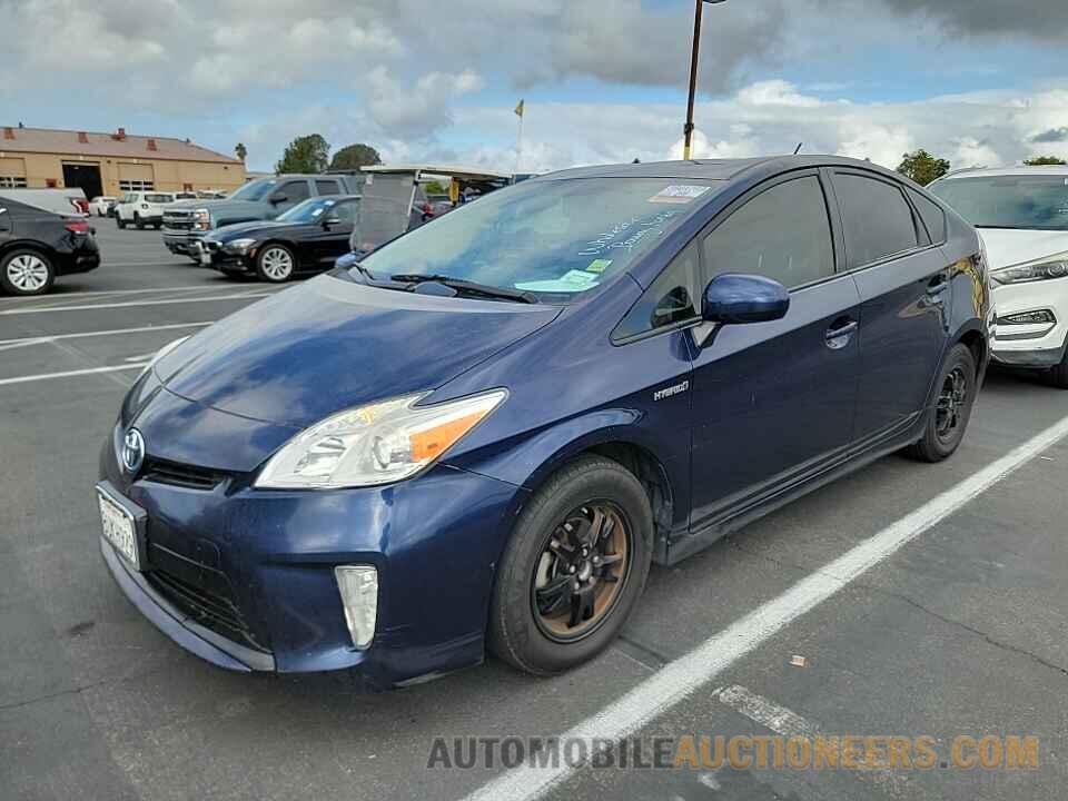 JTDKN3DU8F1946875 Toyota Prius 2015