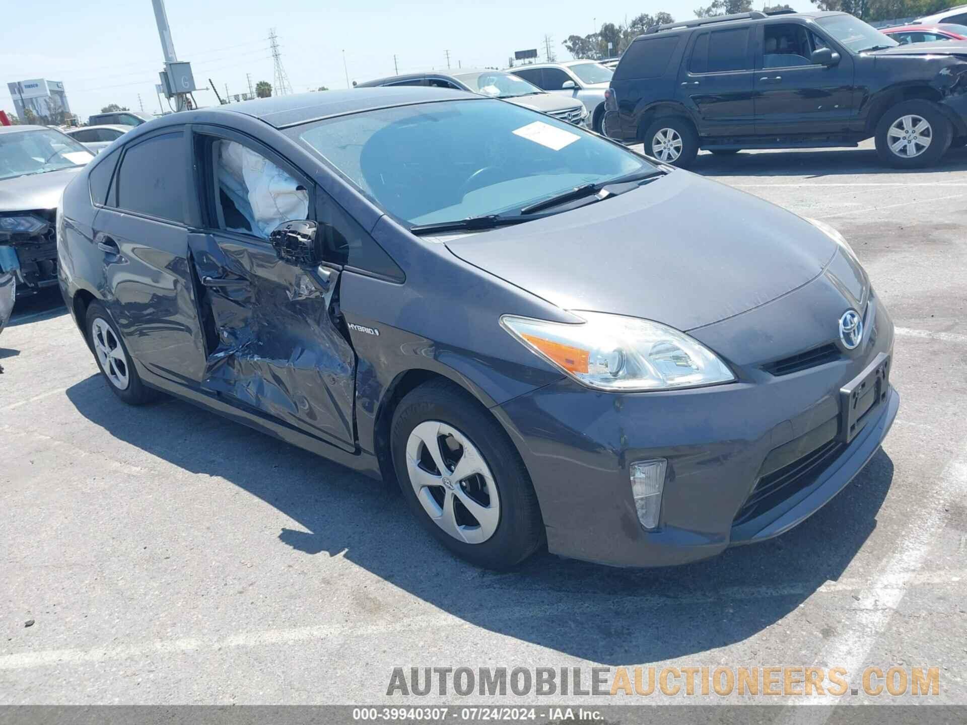 JTDKN3DU8F1954457 TOYOTA PRIUS 2015