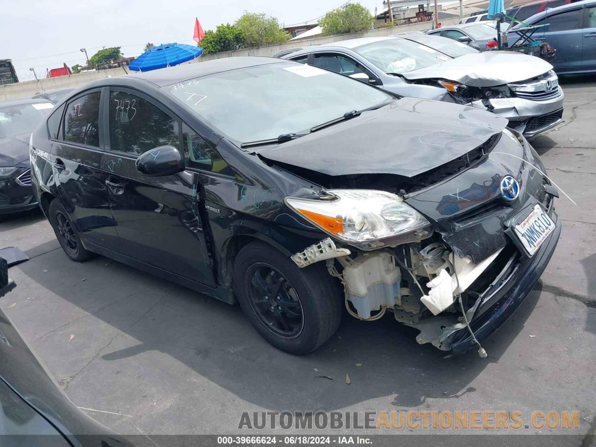 JTDKN3DU8F1973039 TOYOTA PRIUS 2015